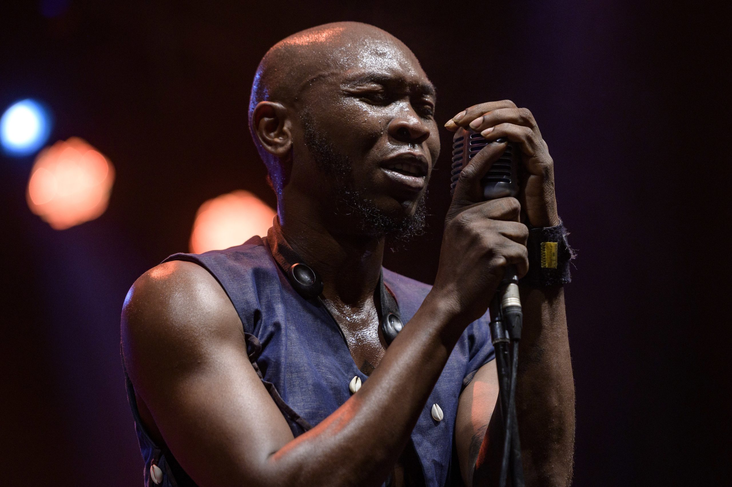 Músico nigeriano Seun Kuti libertado sob fiança inicia digressão por mais de 12 países