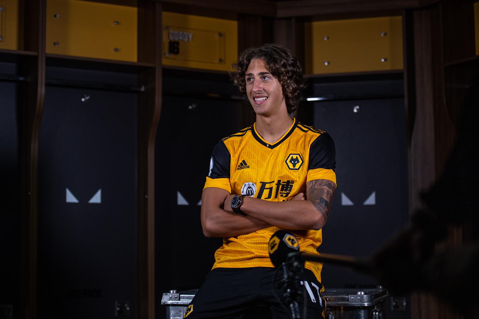 FC Porto vai pagar 10 milhões de euros em comissões na transferência de Fábio Silva para o Wolves