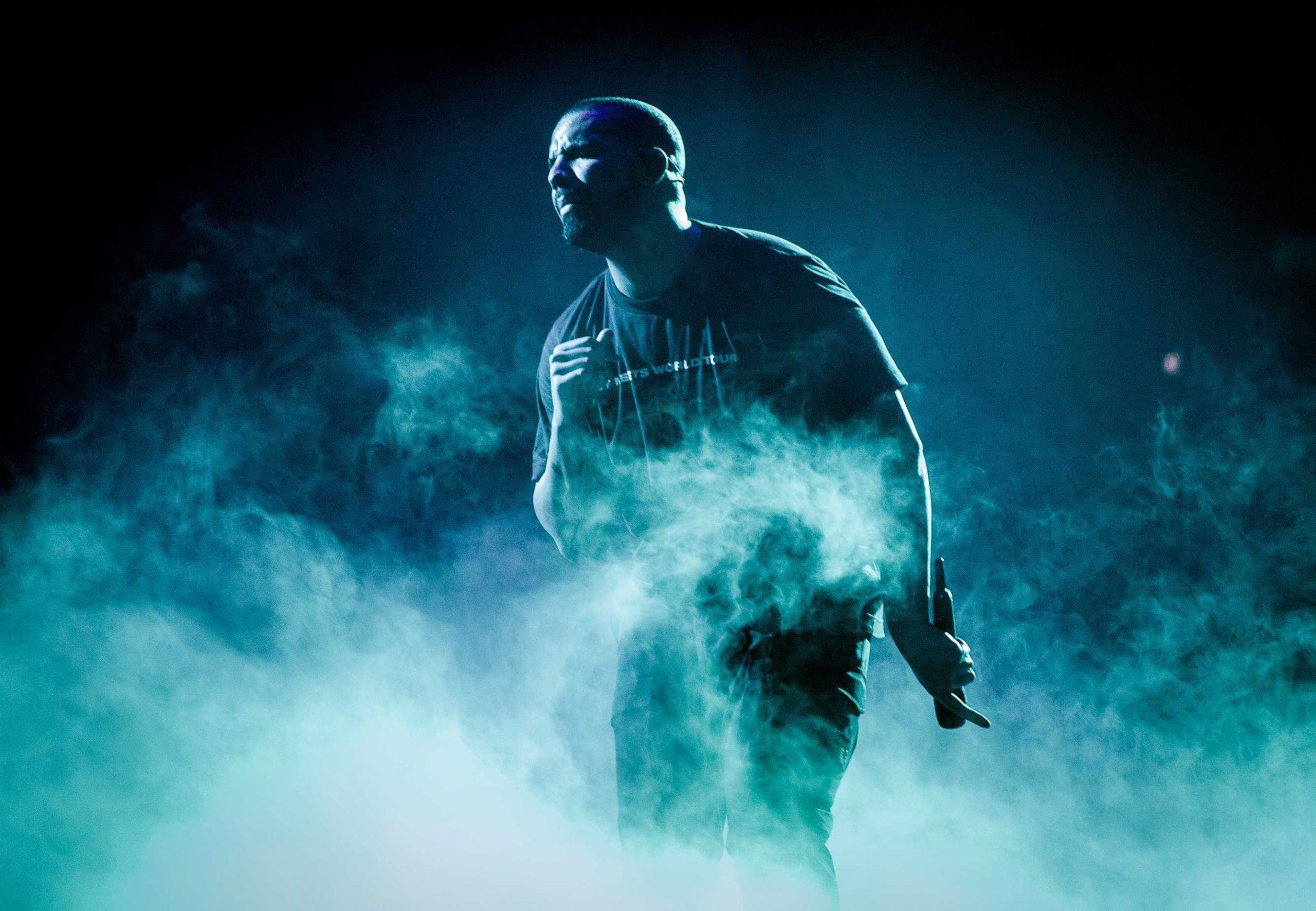 Drake bate recorde de Adele ao ganhar 13 Billboard Music Awards