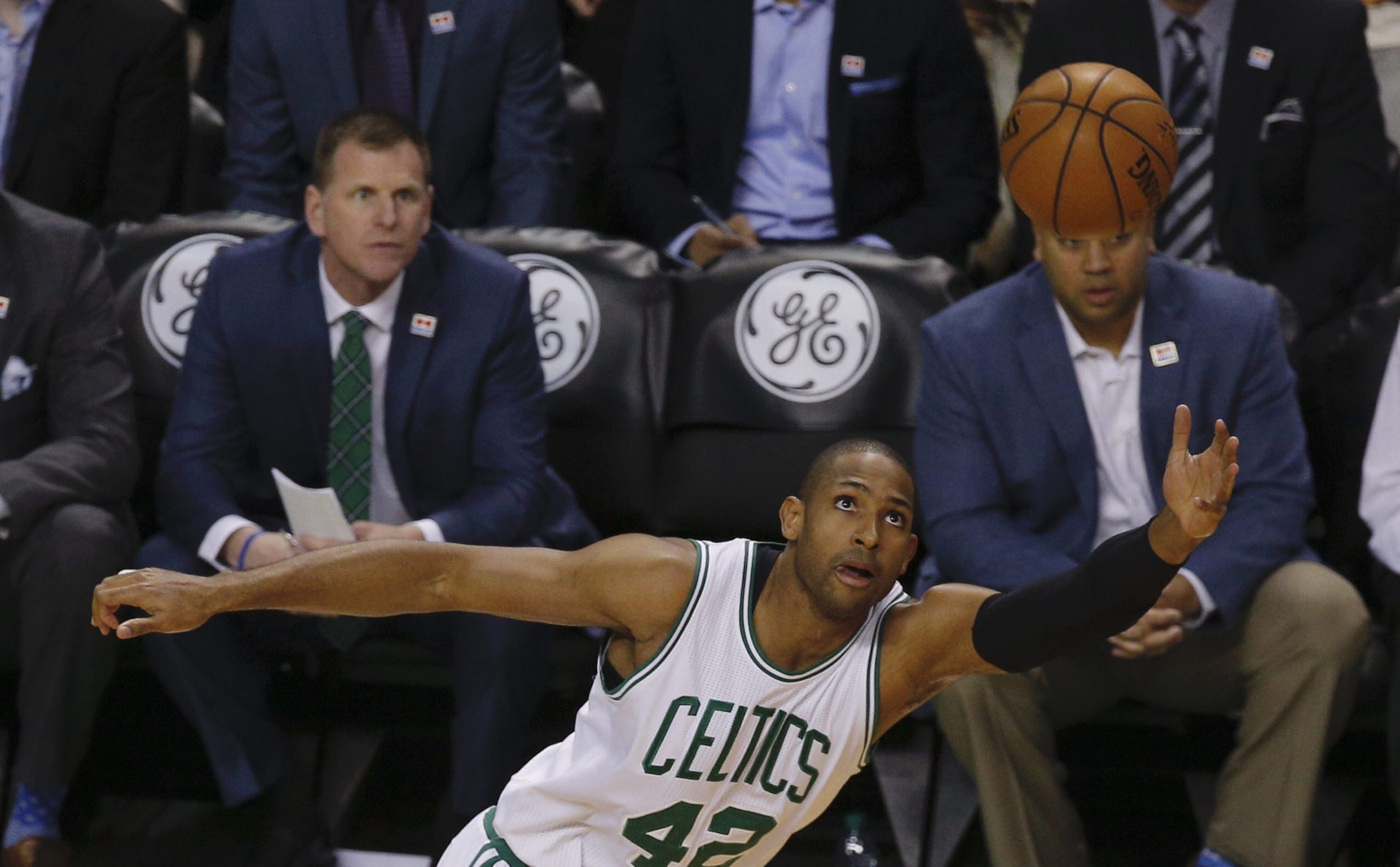 NBA: Celtics impõem-se aos Lakers e são os mais vitoriosos da história