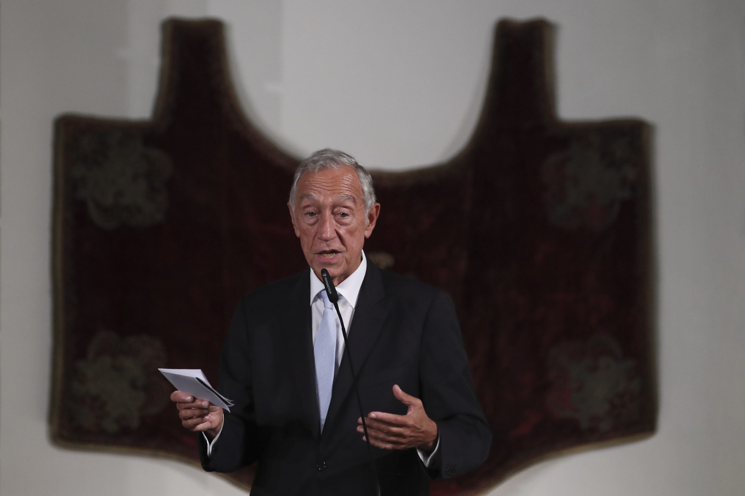 Presidente diz que utilização de fundos europeus é “urgente” na atual conjuntura