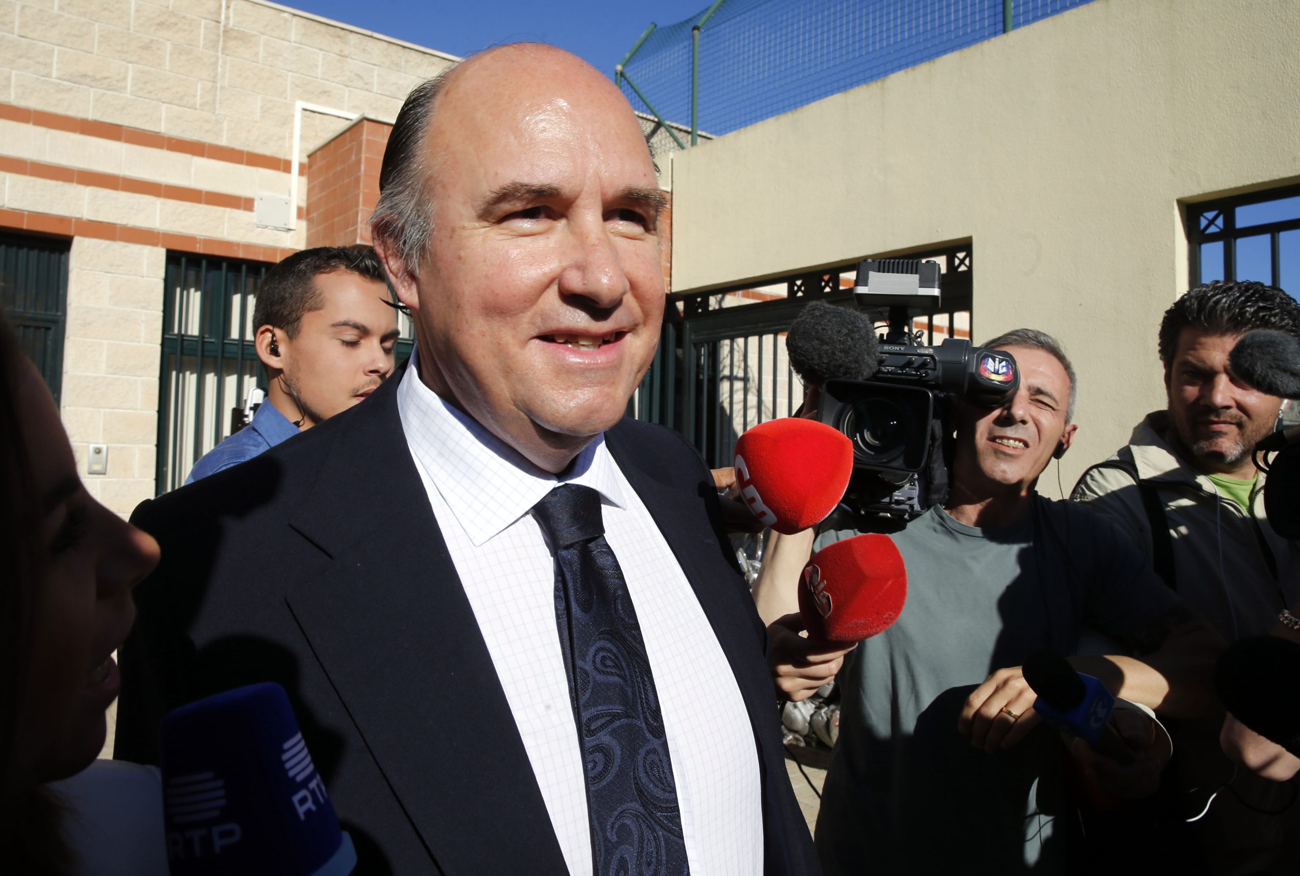 Prescreveram os crimes de Vale e Azevedo por desvio de verbas do Benfica