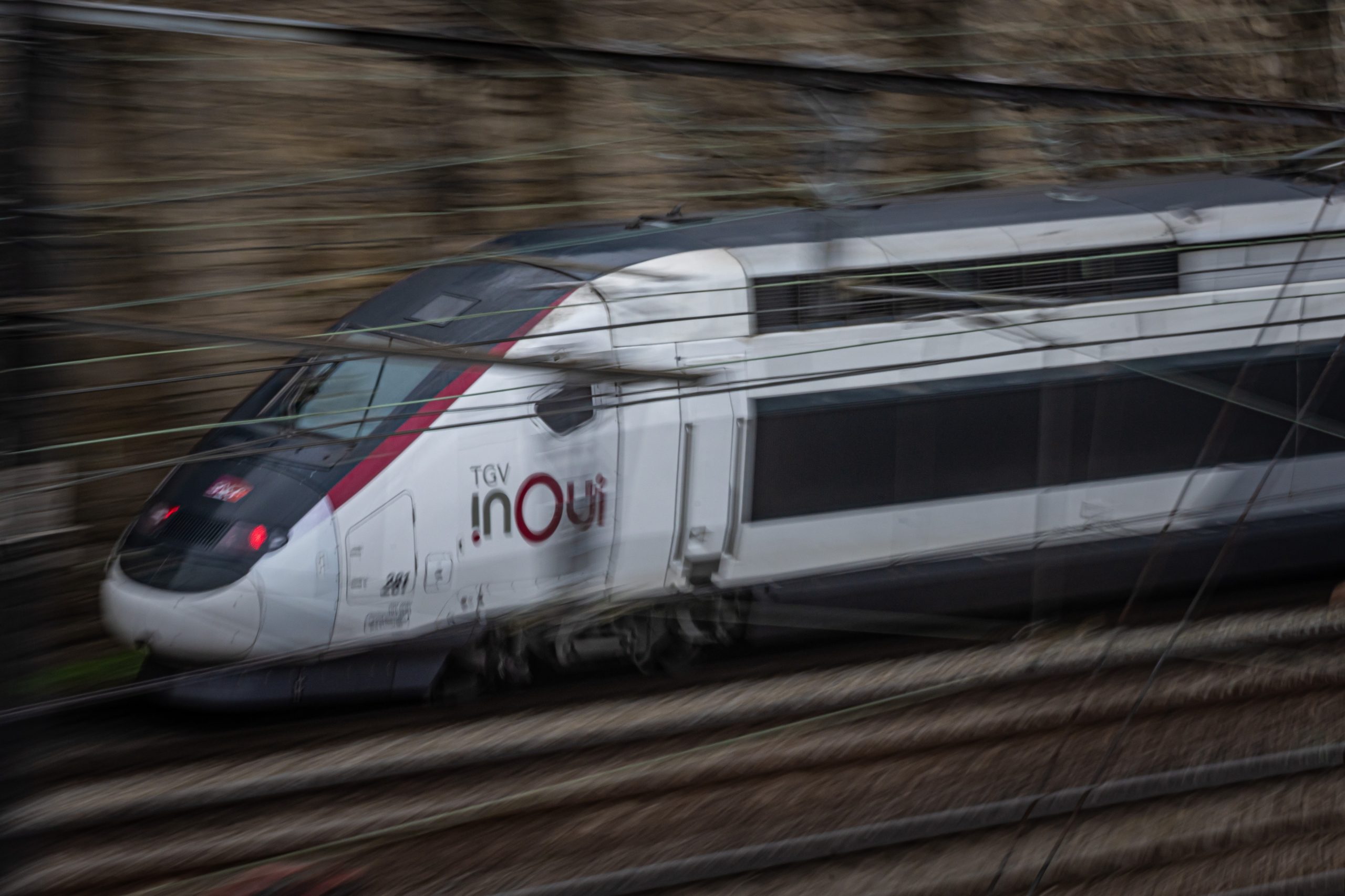 LusoLav desculpa-se em Espinho mas quer abordar afetados pelo TGV pré-relatório final