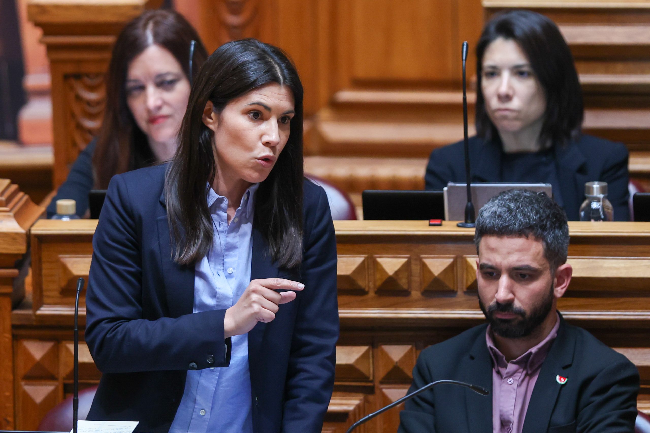 BE dá “luz verde” a proposta do PS e viabiliza aumento de pensões