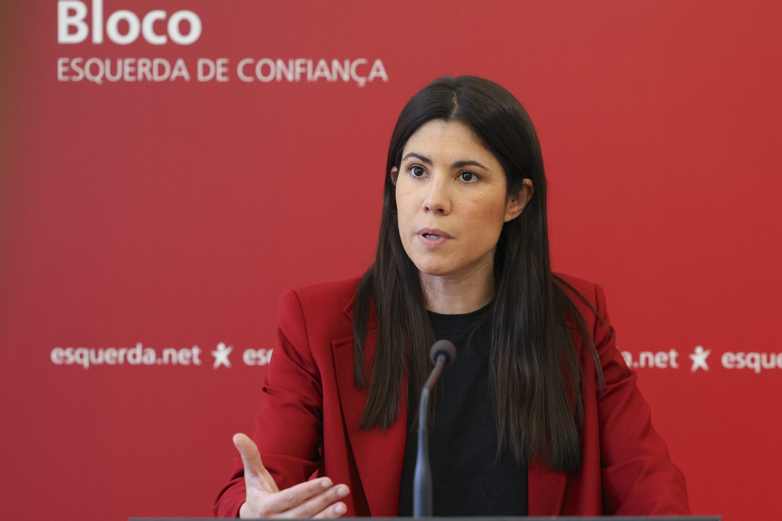 Mortágua acusa Governo de acumular “equivocos, danças de cadeiras e más escolhas”