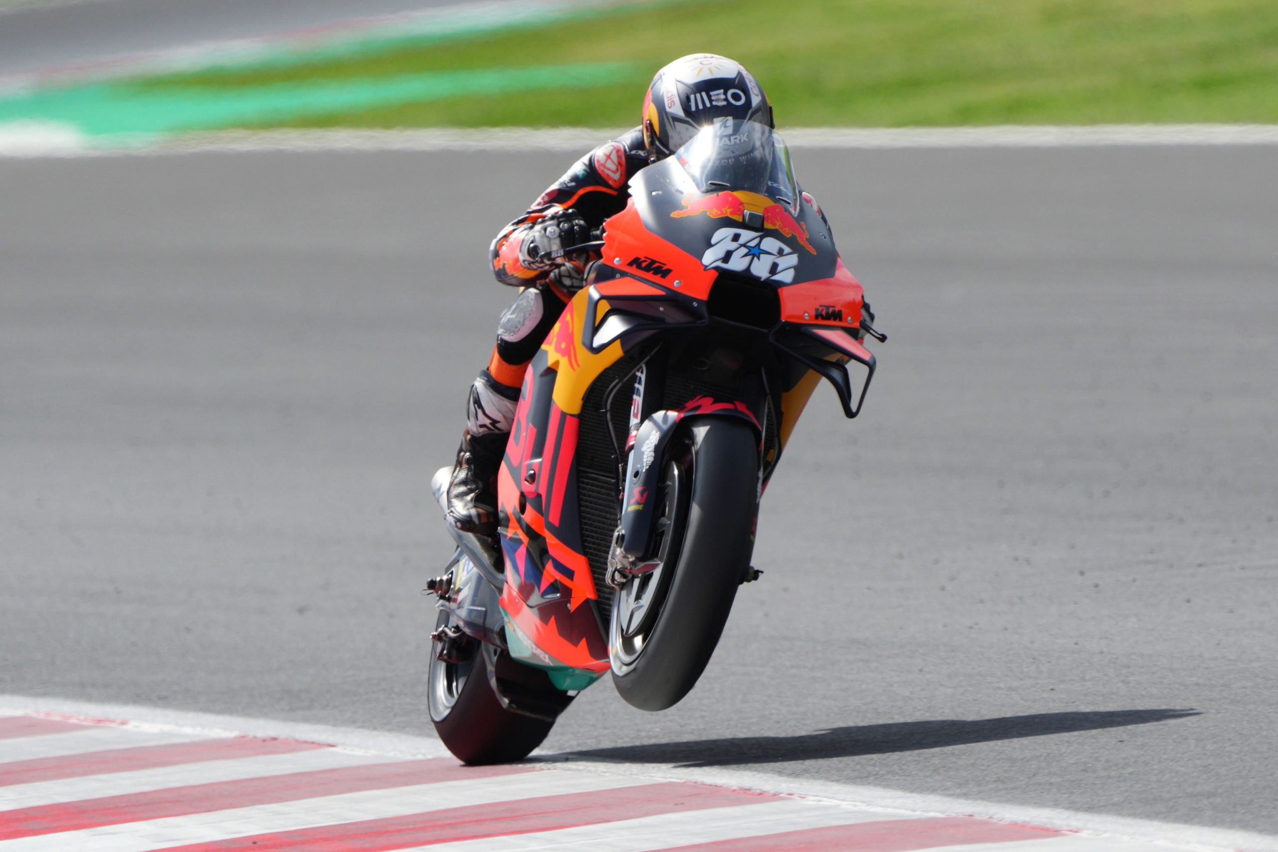 Miguel Oliveira foi 12.º no primeiro dia de testes em Misano
