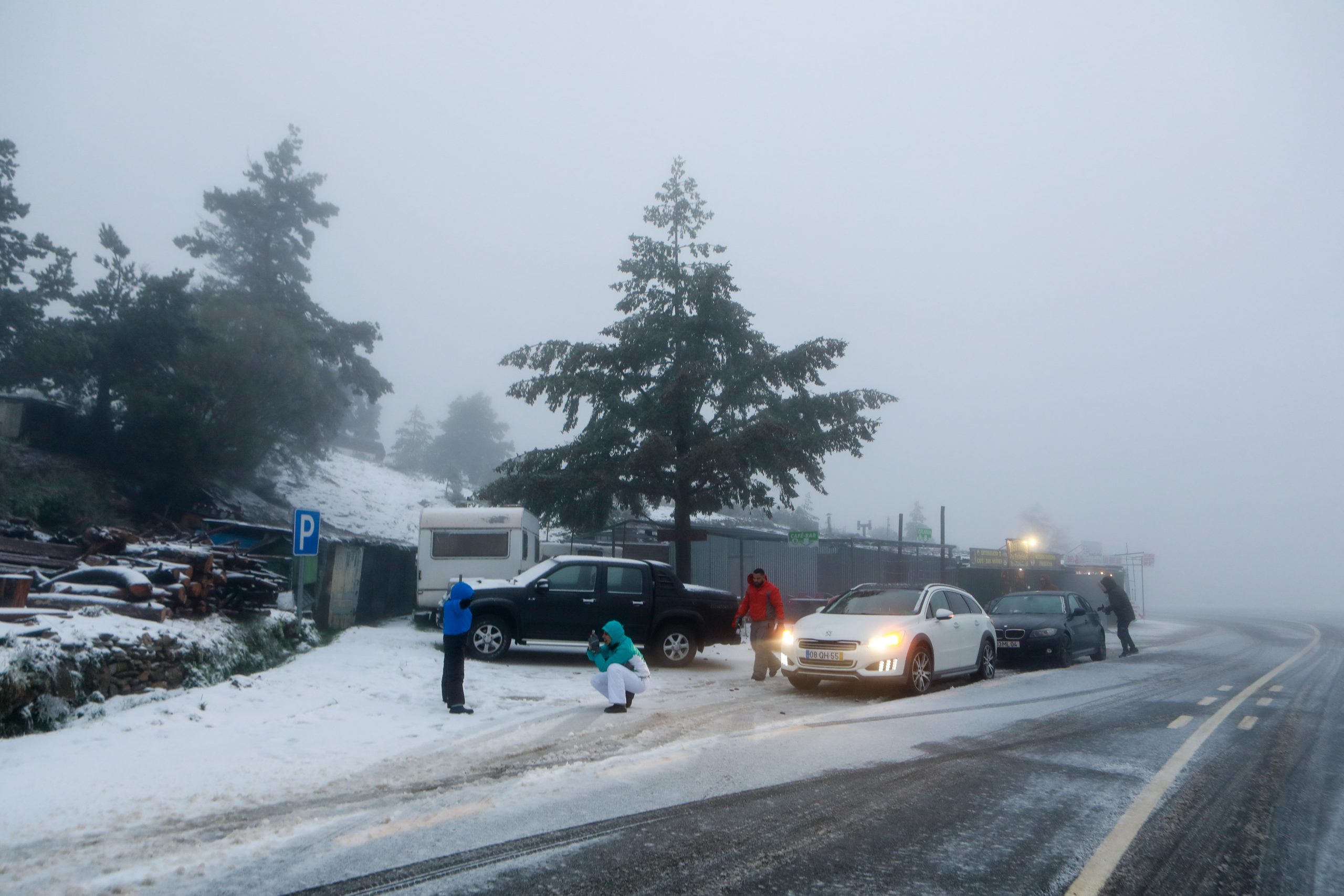 Pode haver neve este fim-de-semana. Oito distritos do Norte e Centro sob aviso amarelo