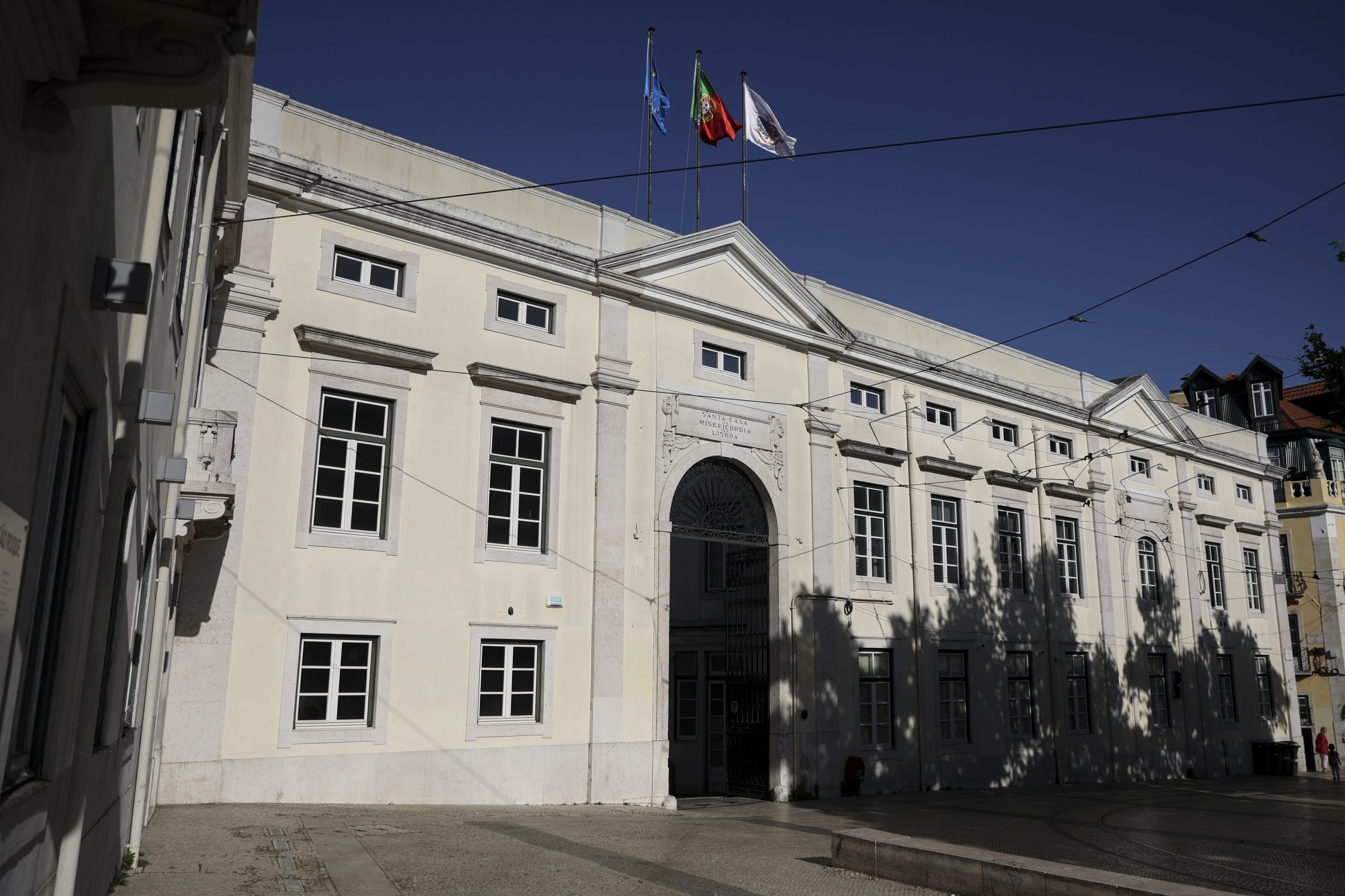 Comissão de inquérito à Santa Casa de Lisboa adiada para depois de discussão do Orçamento de Estado