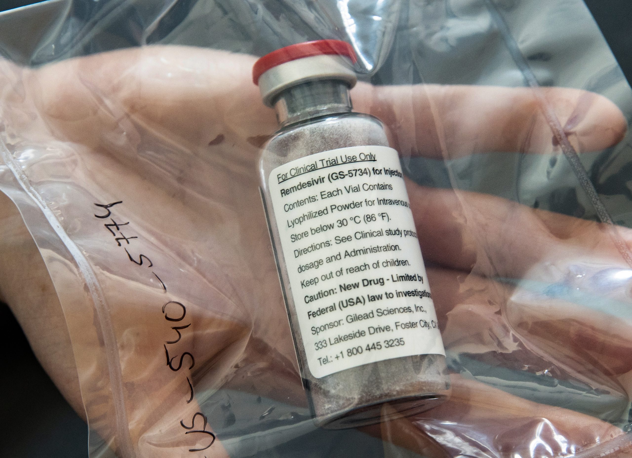 Agência britânica do medicamento autoriza uso de Remdesivir