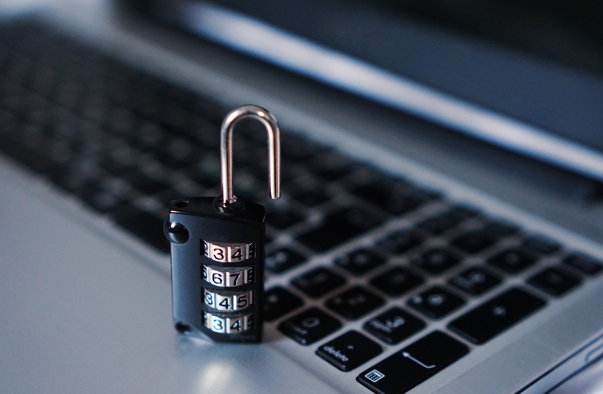 Internet Segura: Aprender a navegar online em segurança num site que não é seguro