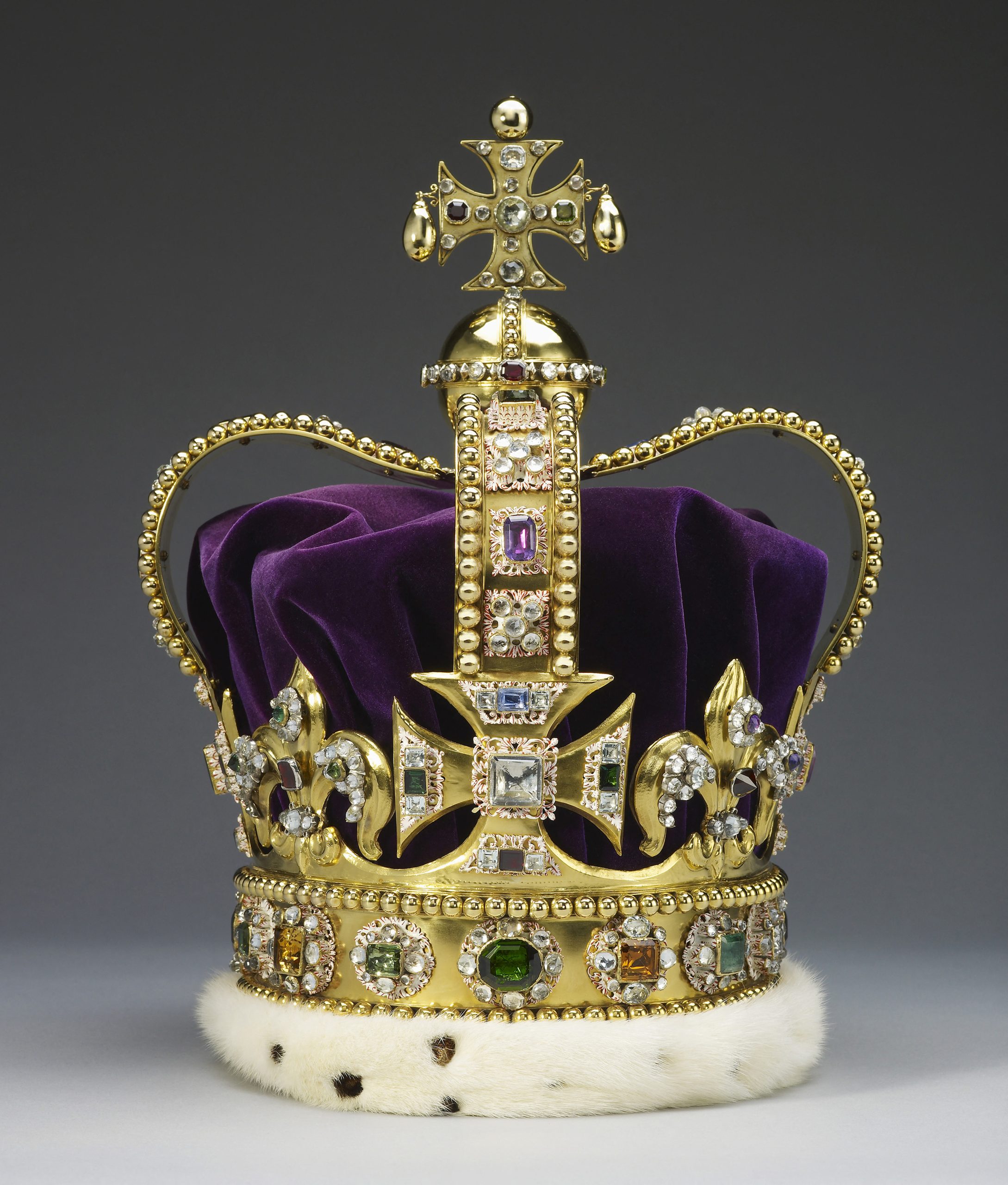 E se Portugal voltasse a ser uma monarquia? Não seríamos os primeiros a abrir mão da república