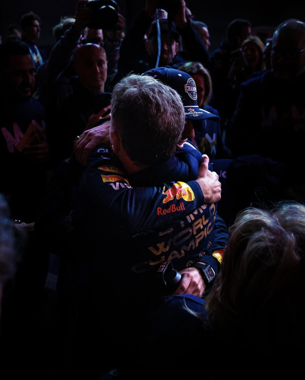 F1. Verstappen reage à saída de Horner: “Obrigado por tudo”
