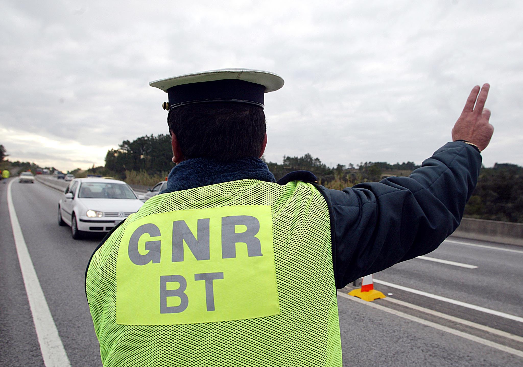 Despiste condiciona trânsito na A1 perto de Soure