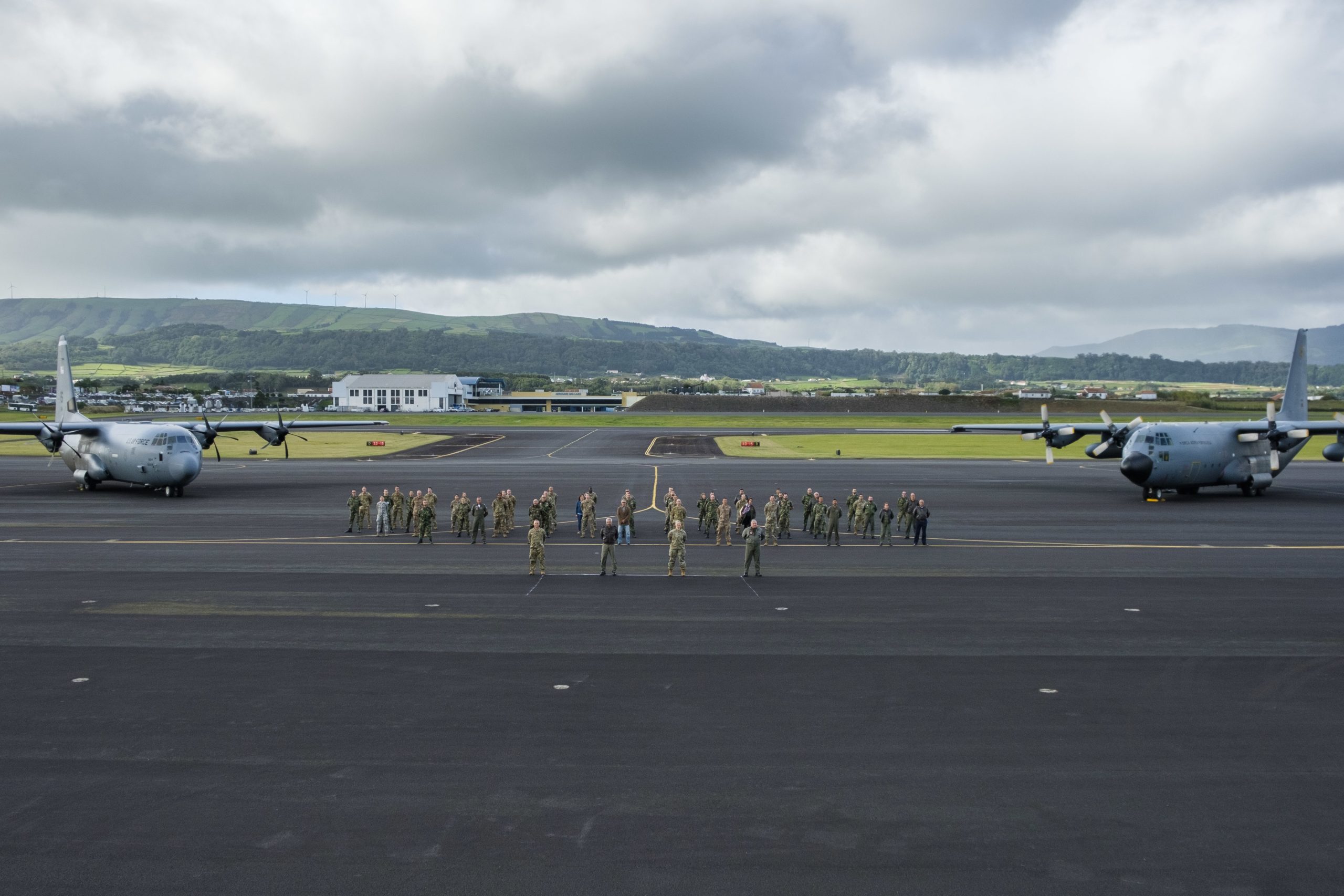 Comandante diz que base das Lajes tem “ótima localização” para eventual apoio à Ucrânia