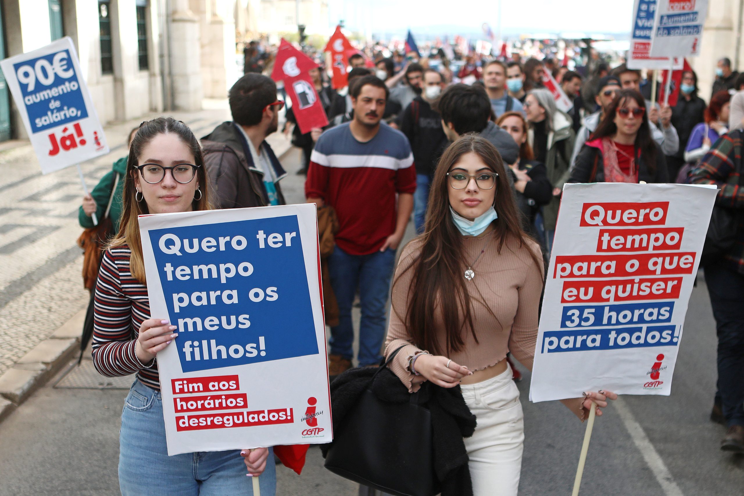 Jerónimo de Sousa diz que acabar com a precariedade no trabalho jovem é “responsabilidade” do governo