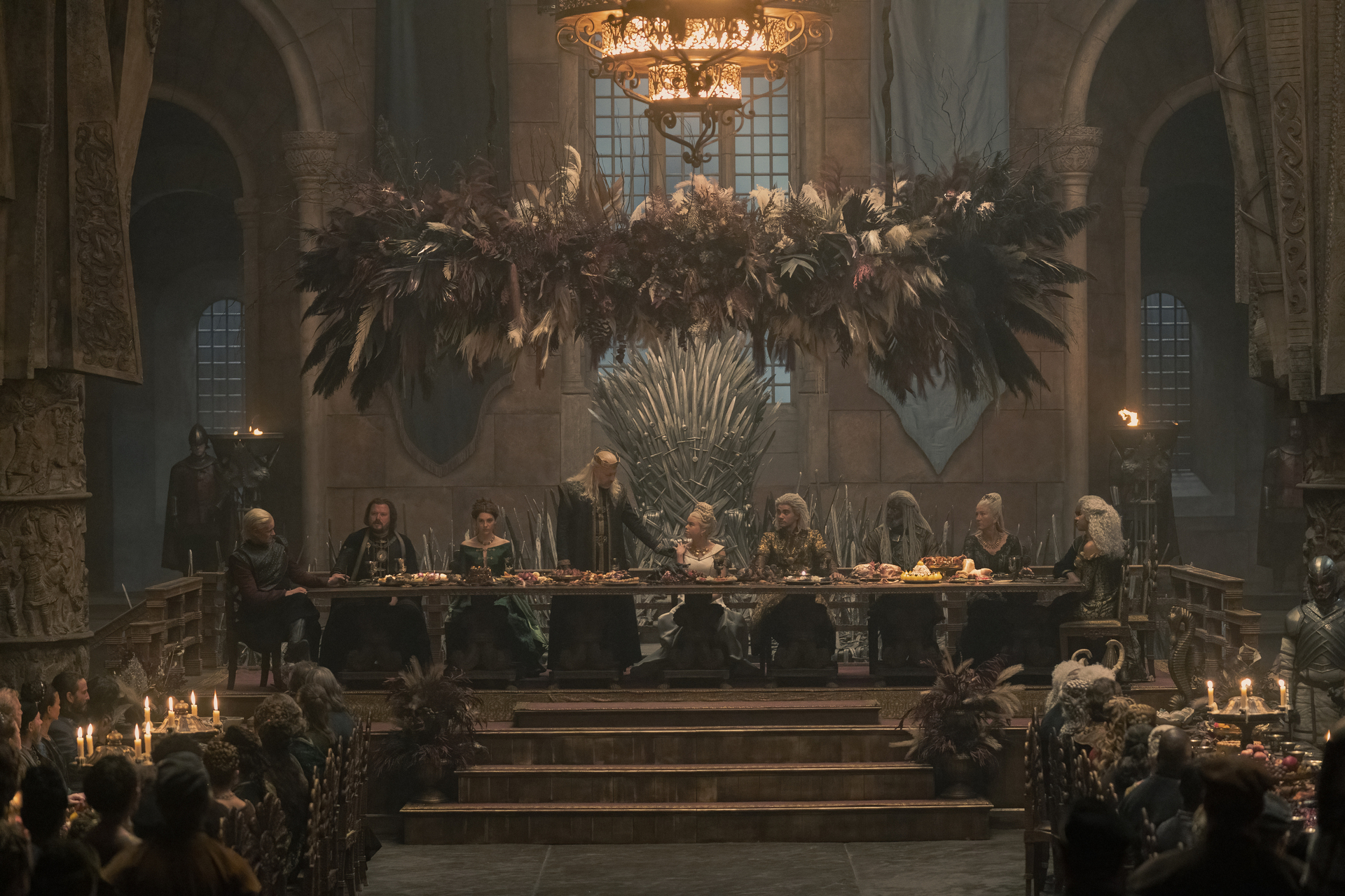 House of the Dragon EP5: Novas alianças, dois funerais e um casamento