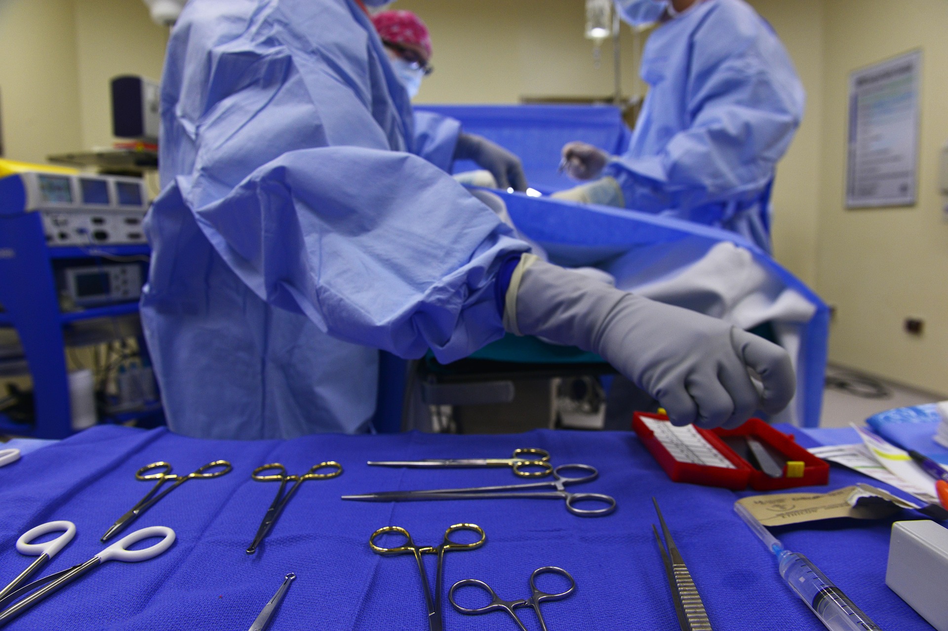 Hospital da Horta obrigado a cancelar cirurgias por falta de climatização no bloco
