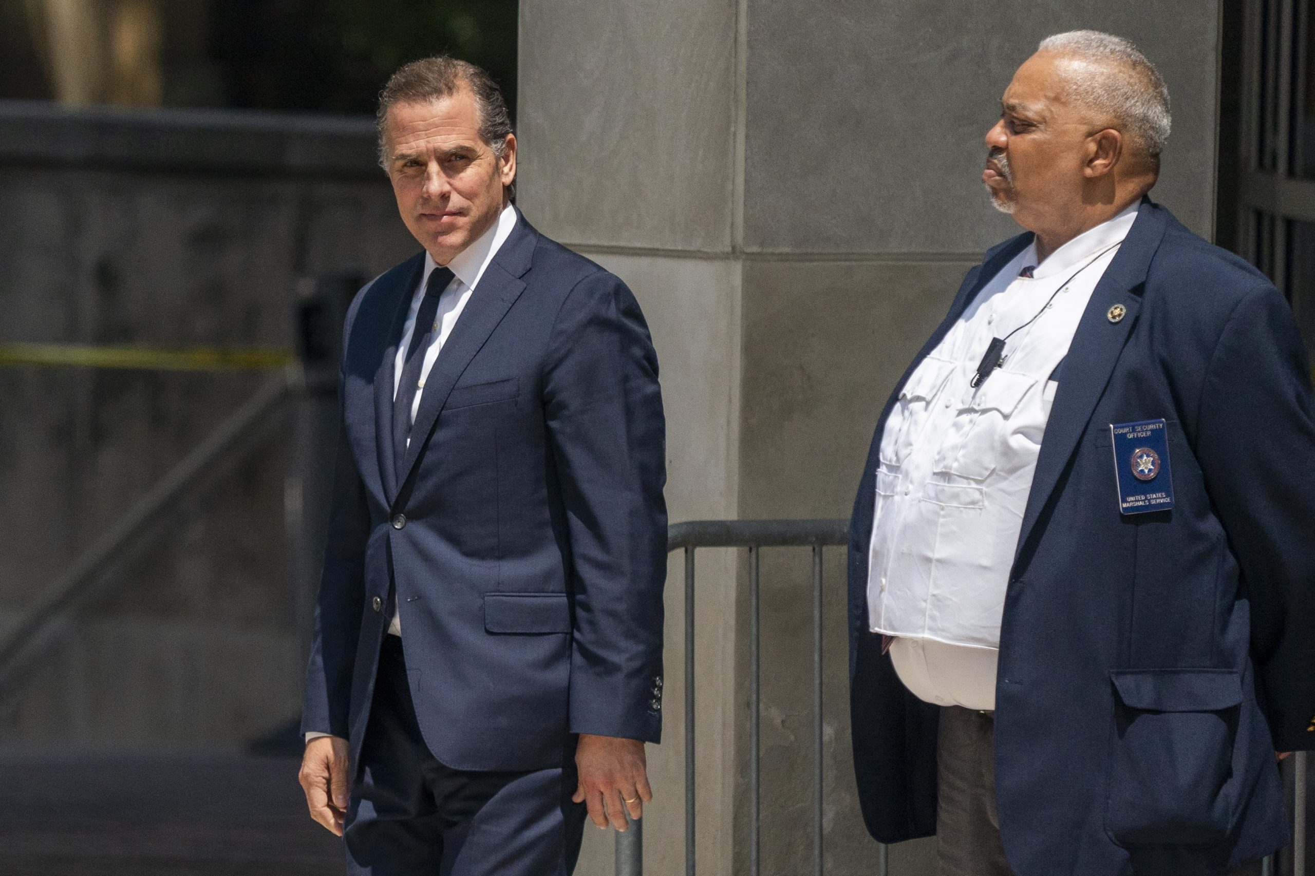 Informante do FBI acusado de mentir sobre filho de Biden