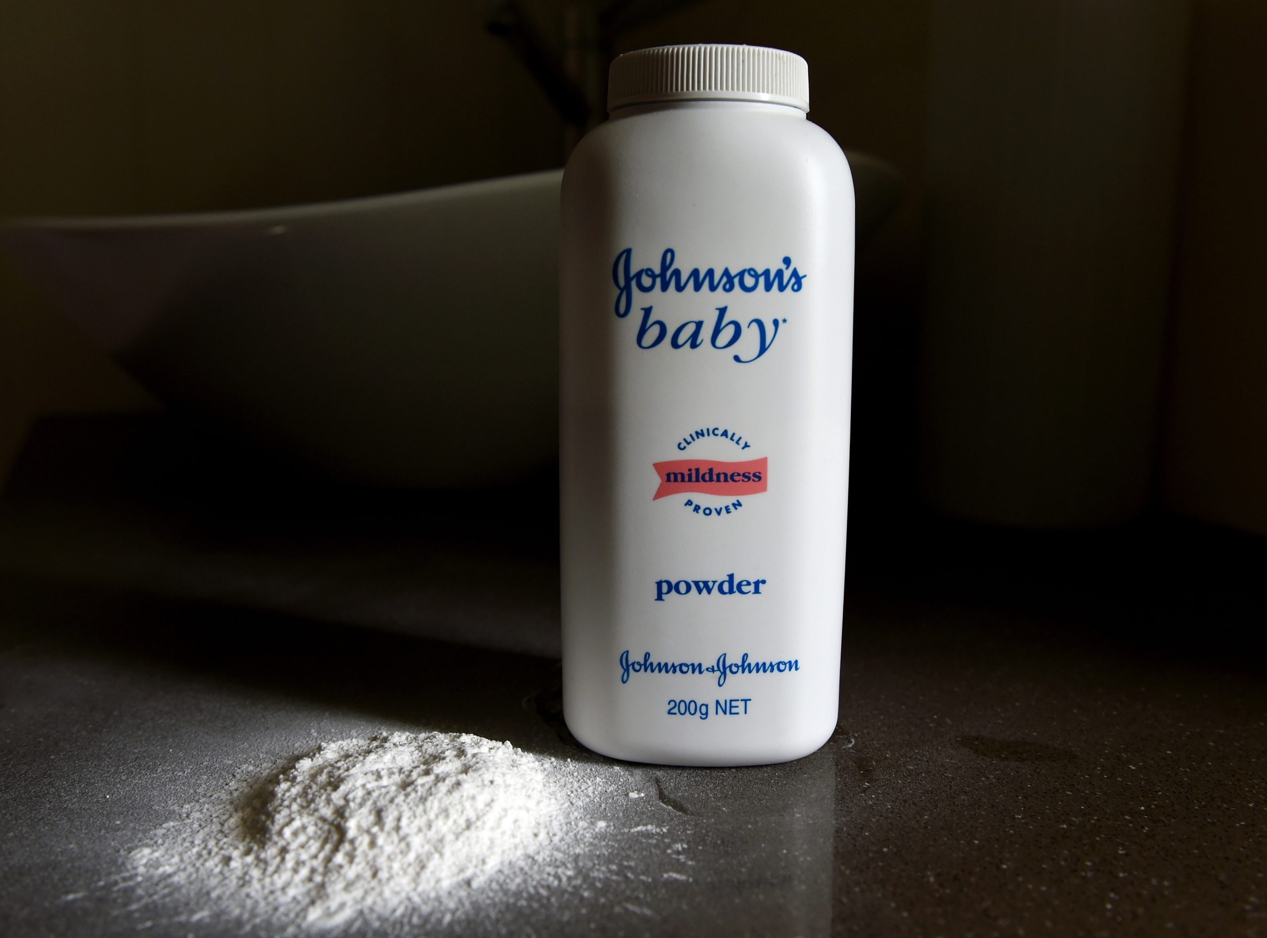 Johnson & Johnson paga 4,7 mil milhões de euros após milhares de acusações sobre pó de talco