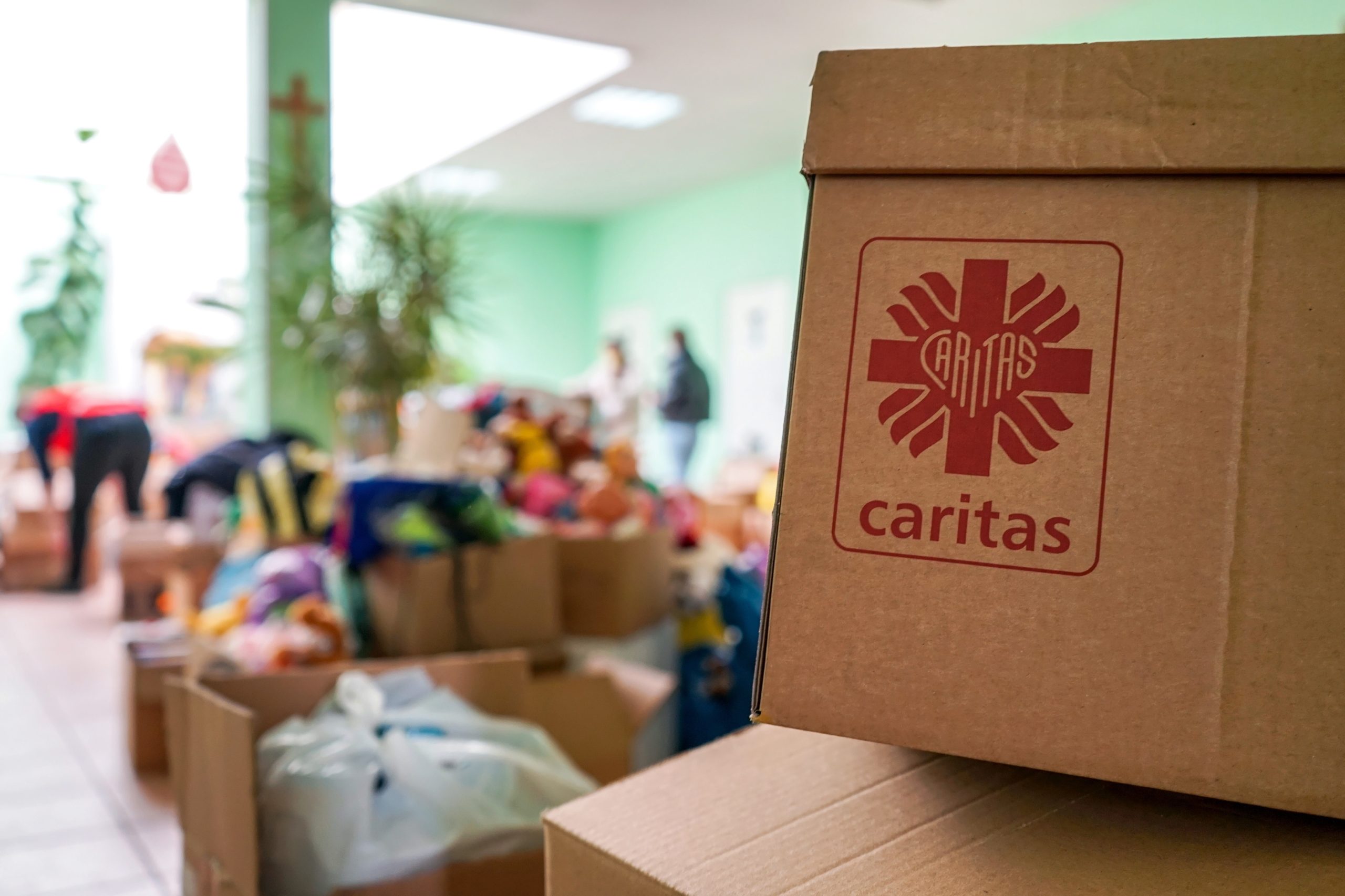Caritas denuncia ataque russo contra armazém de ajuda humantária em Lviv