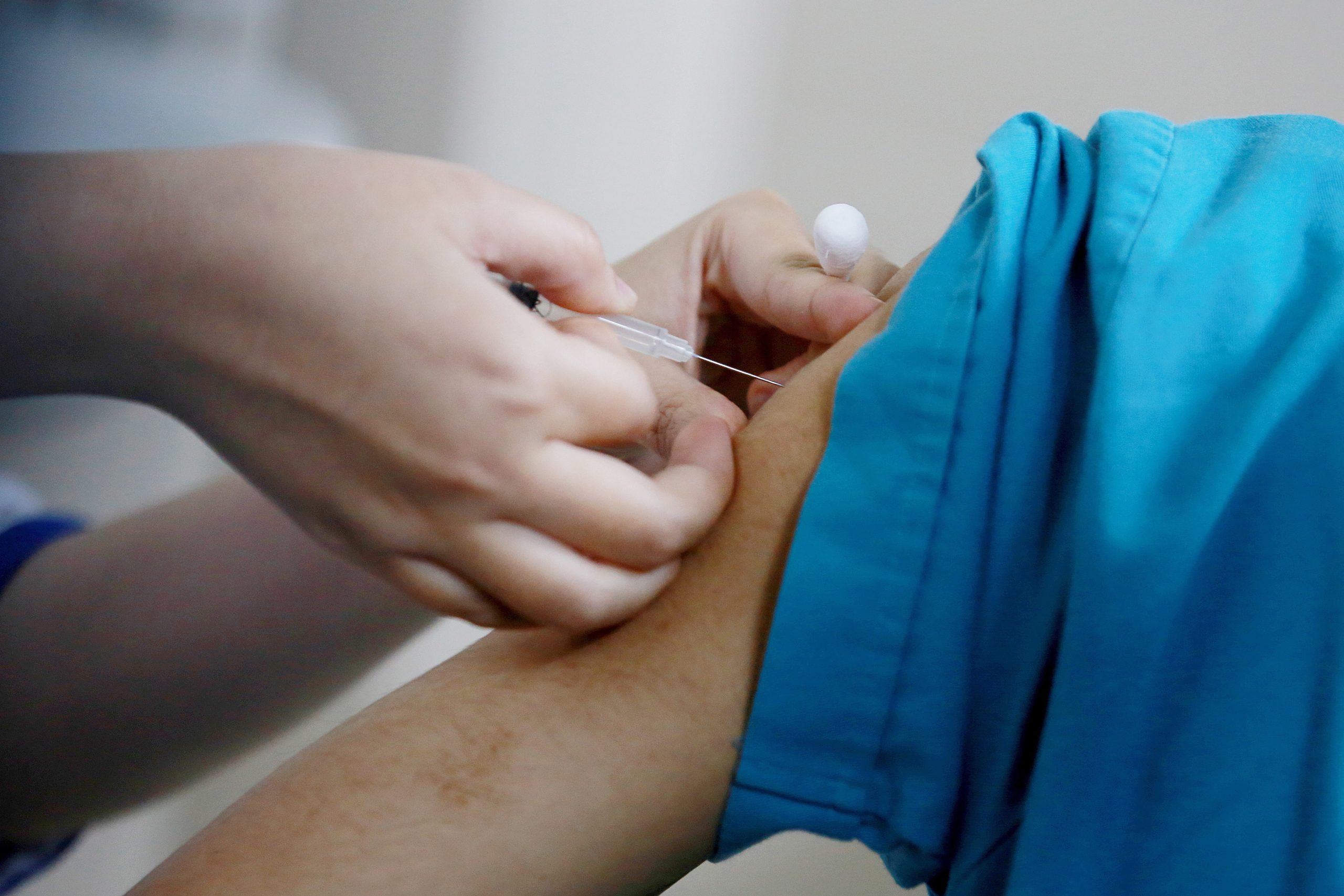 Ministros da Saúde reúnem-se em altura de novas polémicas com AstraZeneca