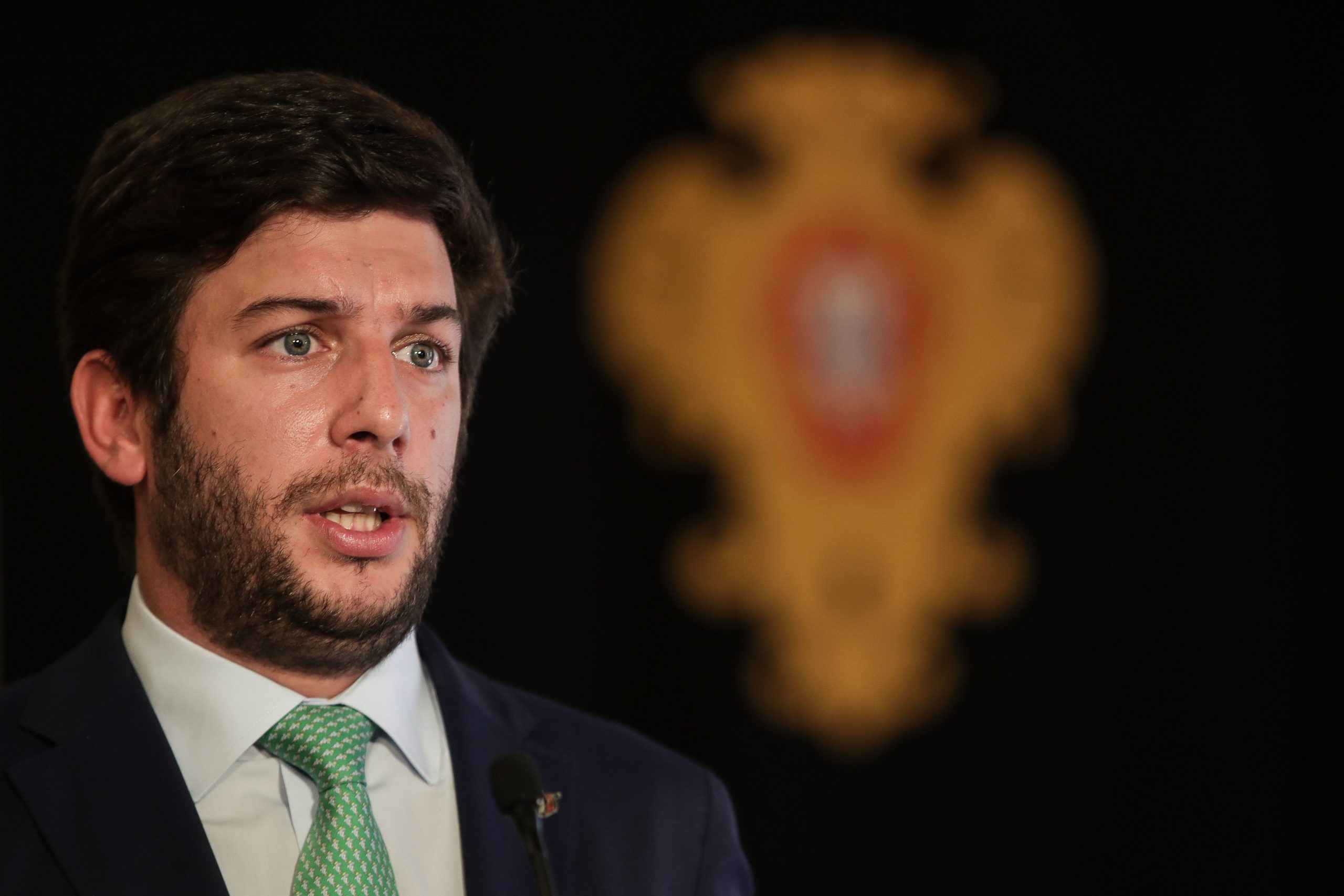 CDS vai propor alargamento do ‘lay-off’ a sócios-gerentes no Orçamento Suplementar
