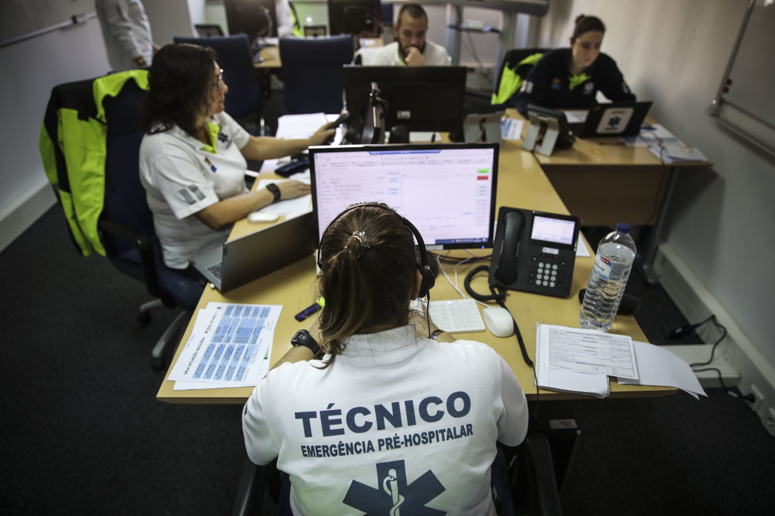 Chega, IL e Livre disponíveis para articular propostas de aumentos para técnicos do INEM