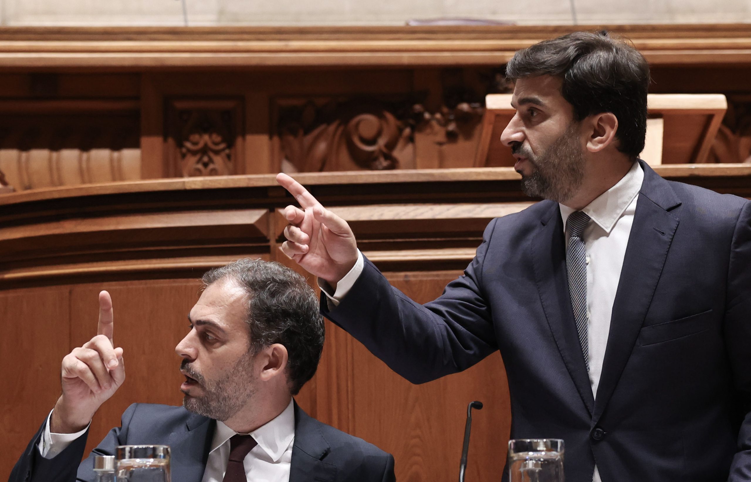 Duarte Cordeiro: “Não acho que pagar 2 euros por mês” com aumento do IUC “seja tão chocante”
