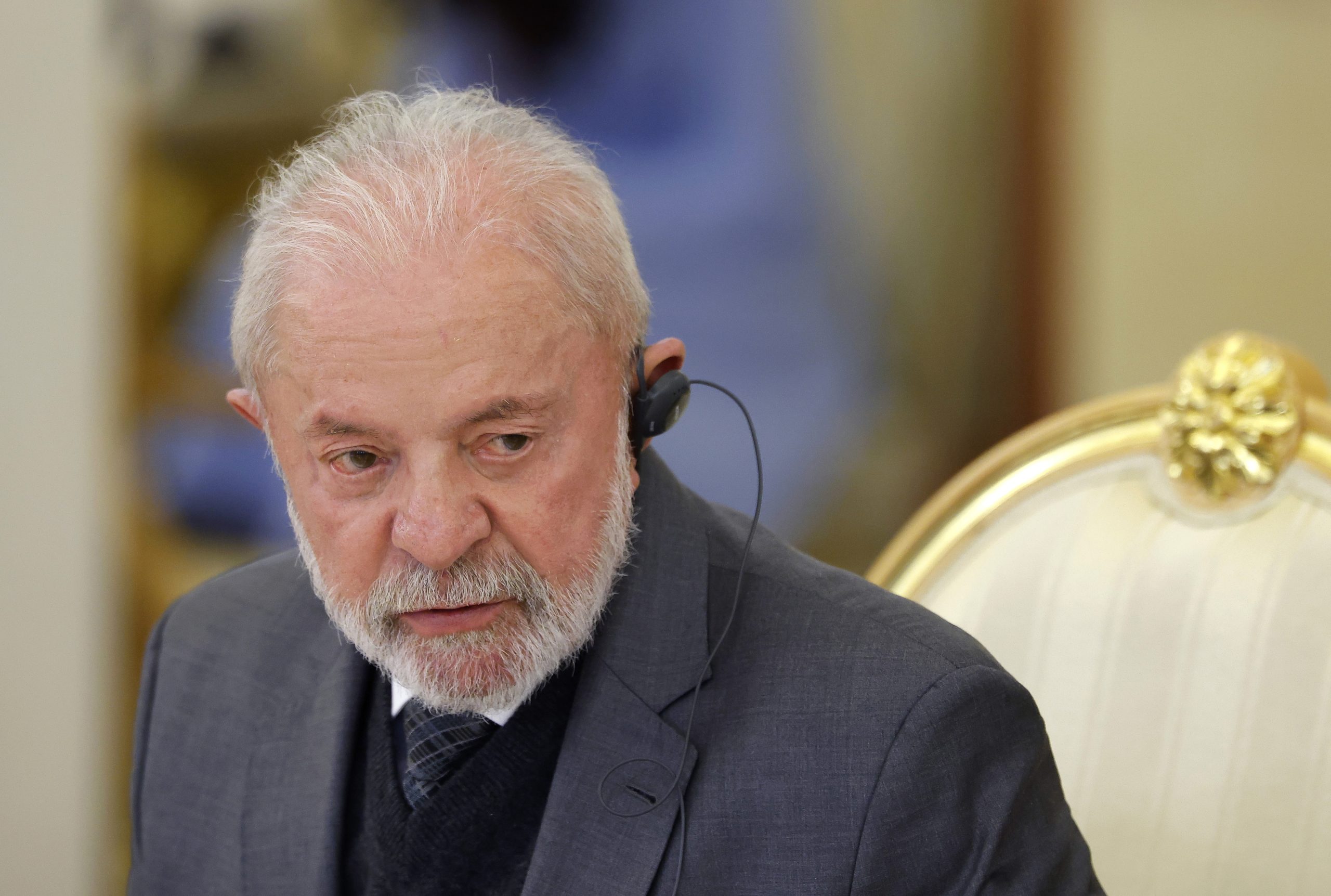 Lula da Silva cita China como exemplo no comércio durante encontro empresarial em Pequim
