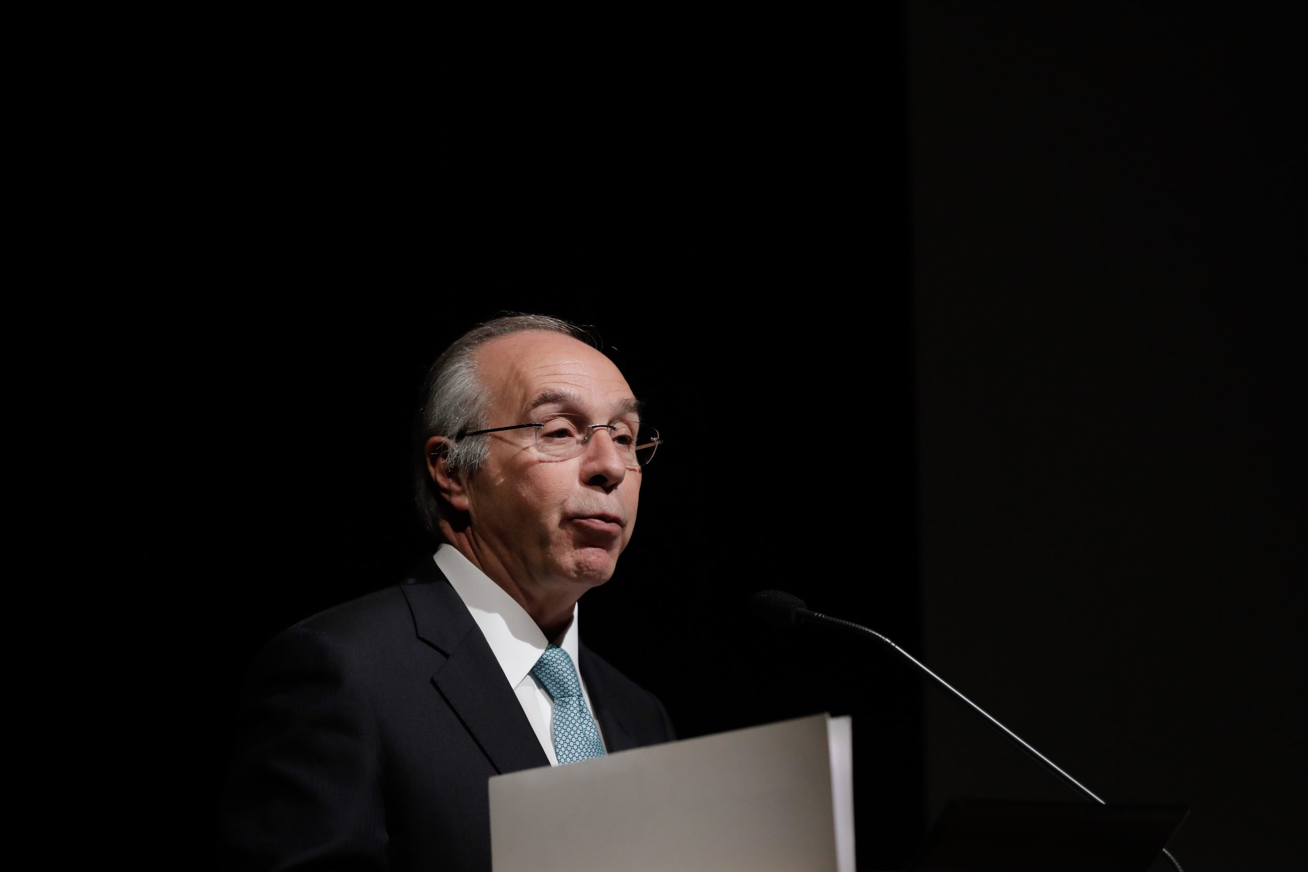 Marques Mendes já revelou alguns dos bens alimentares que terão IVA zero