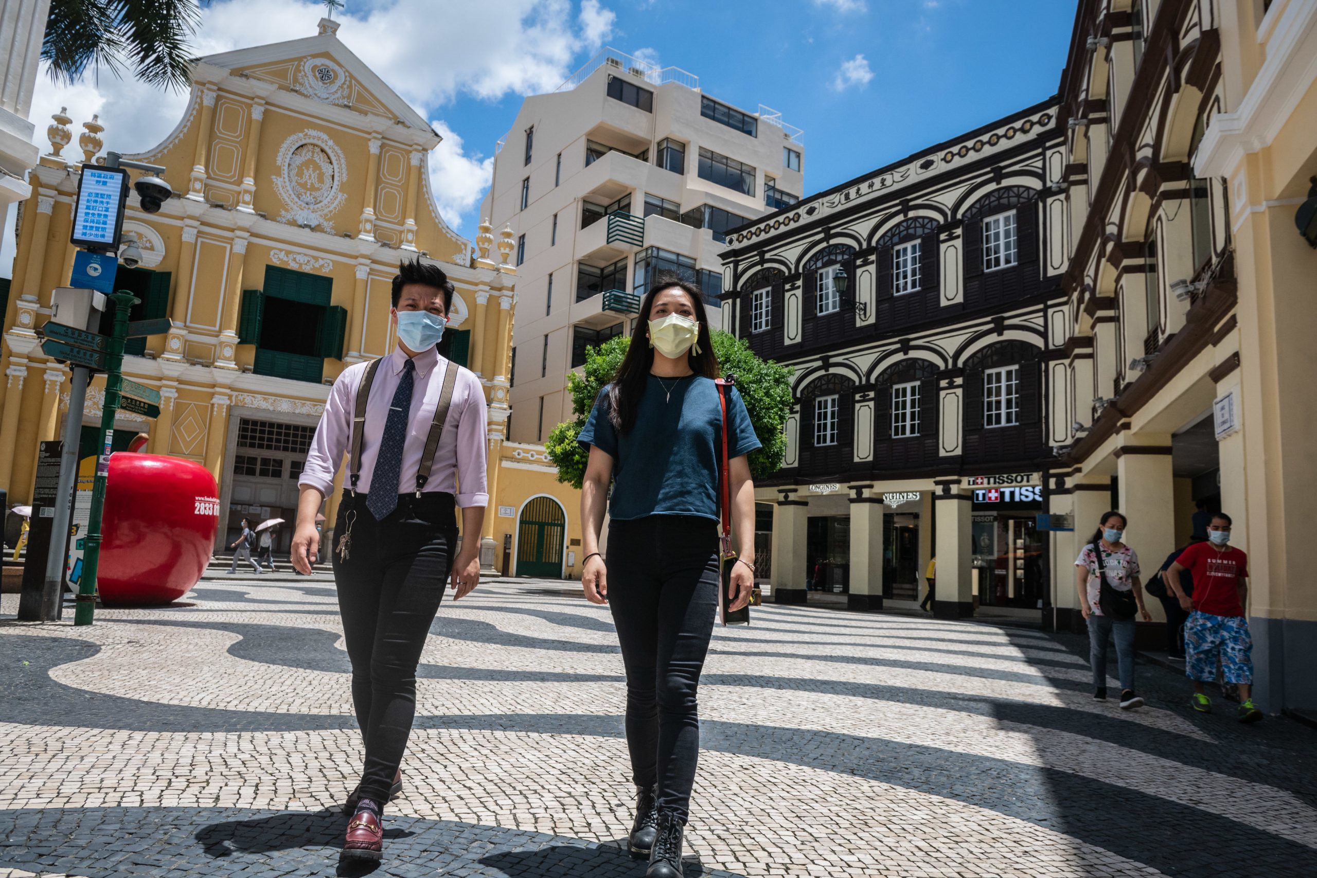 Irmãs detidas em Macau no aniversário de Tiananmen defendem direito à manifestação pró-Pequim