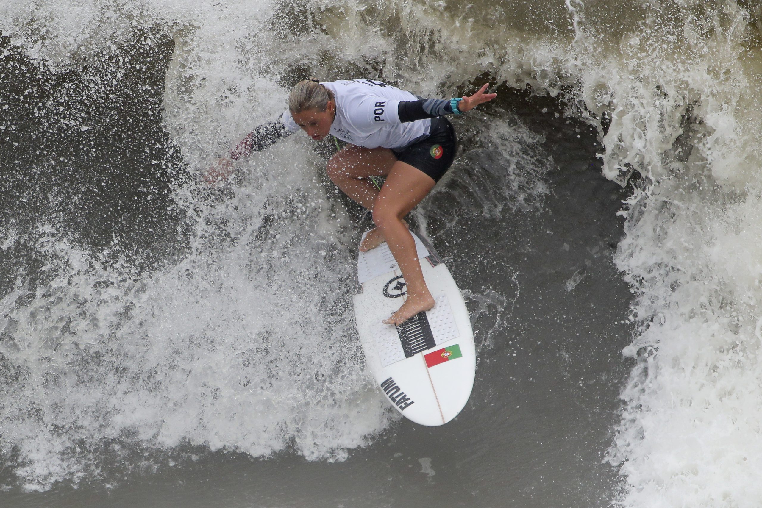 Surfista Yolanda Sequeira eliminada nos ‘oitavos’ na Ericeira