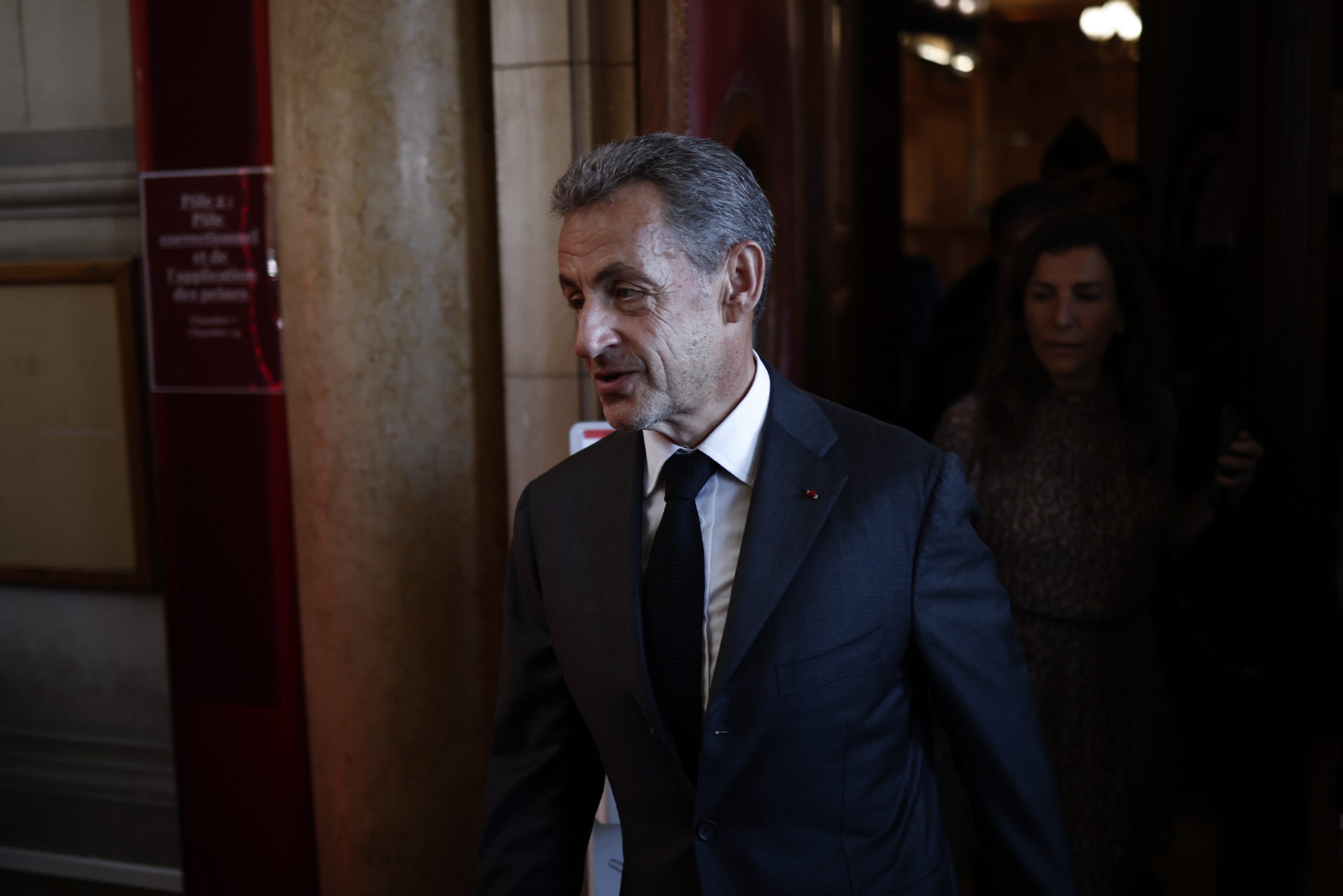 Sarkozy regressa a tribunal por financiamento político ilegal