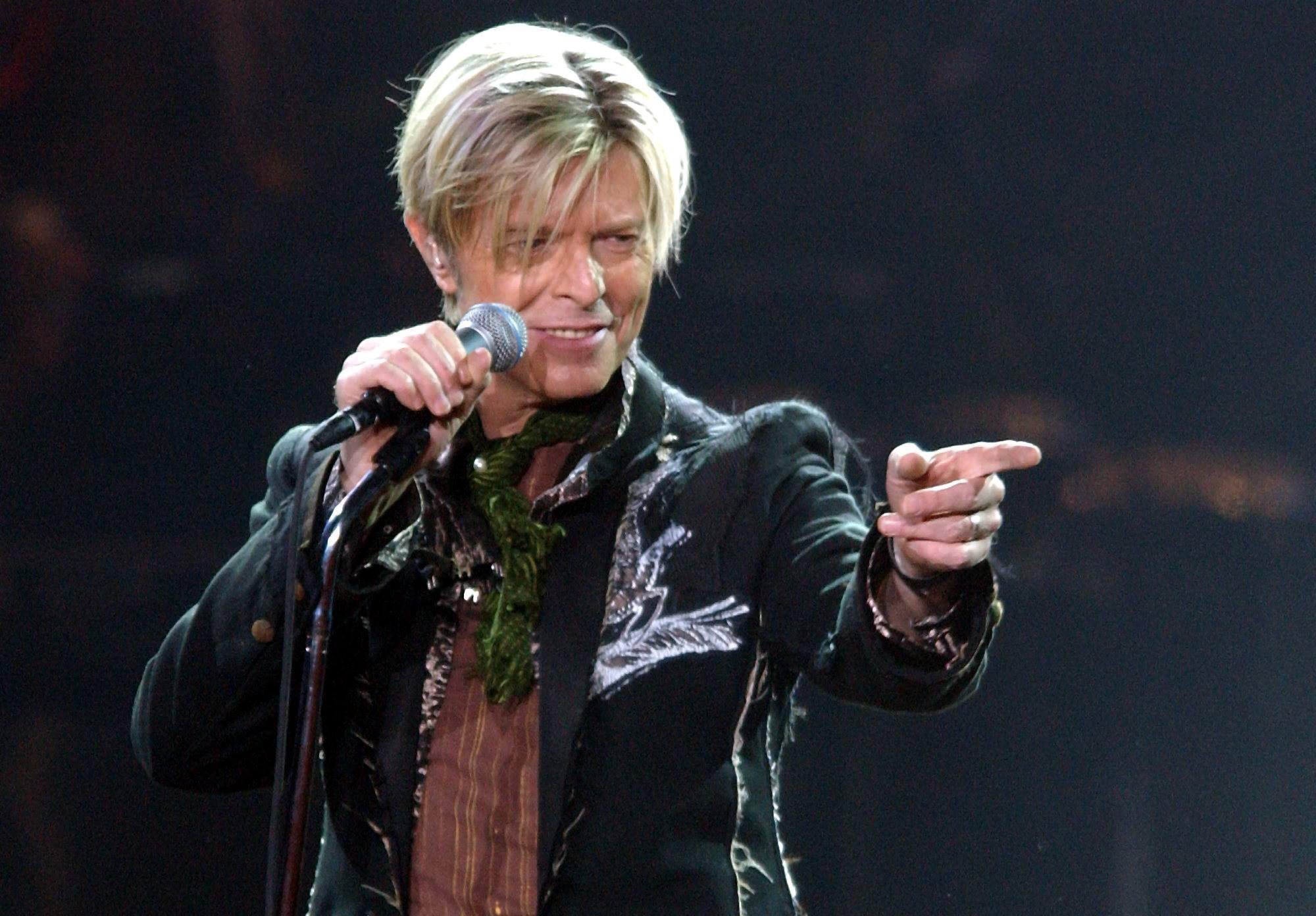 David Bowie distinguido como Melhor Artista do Ano nos Brit Awards