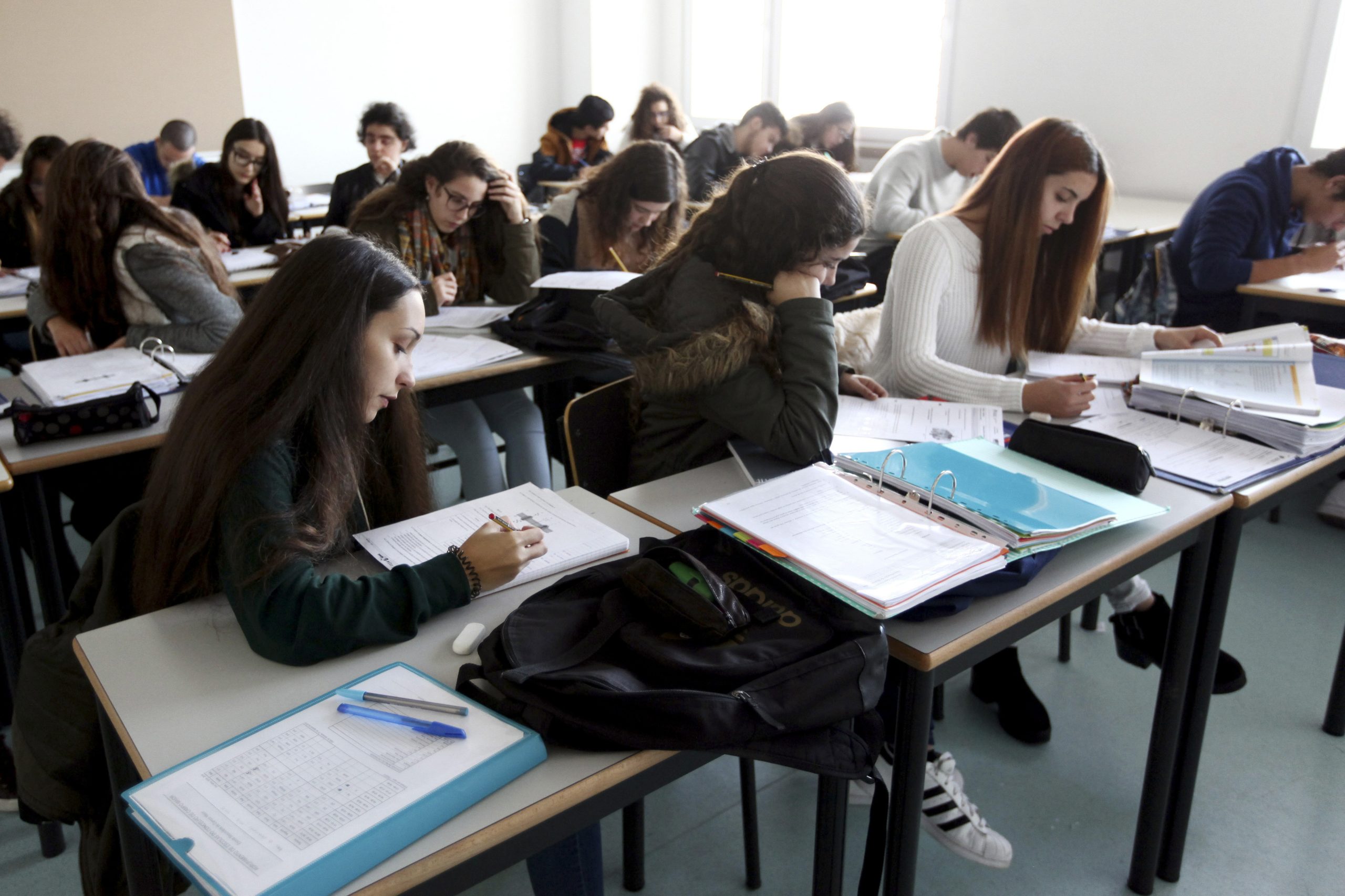Regresso às aulas: Governo quer garantir condições de ensino dos alunos de Figueiró