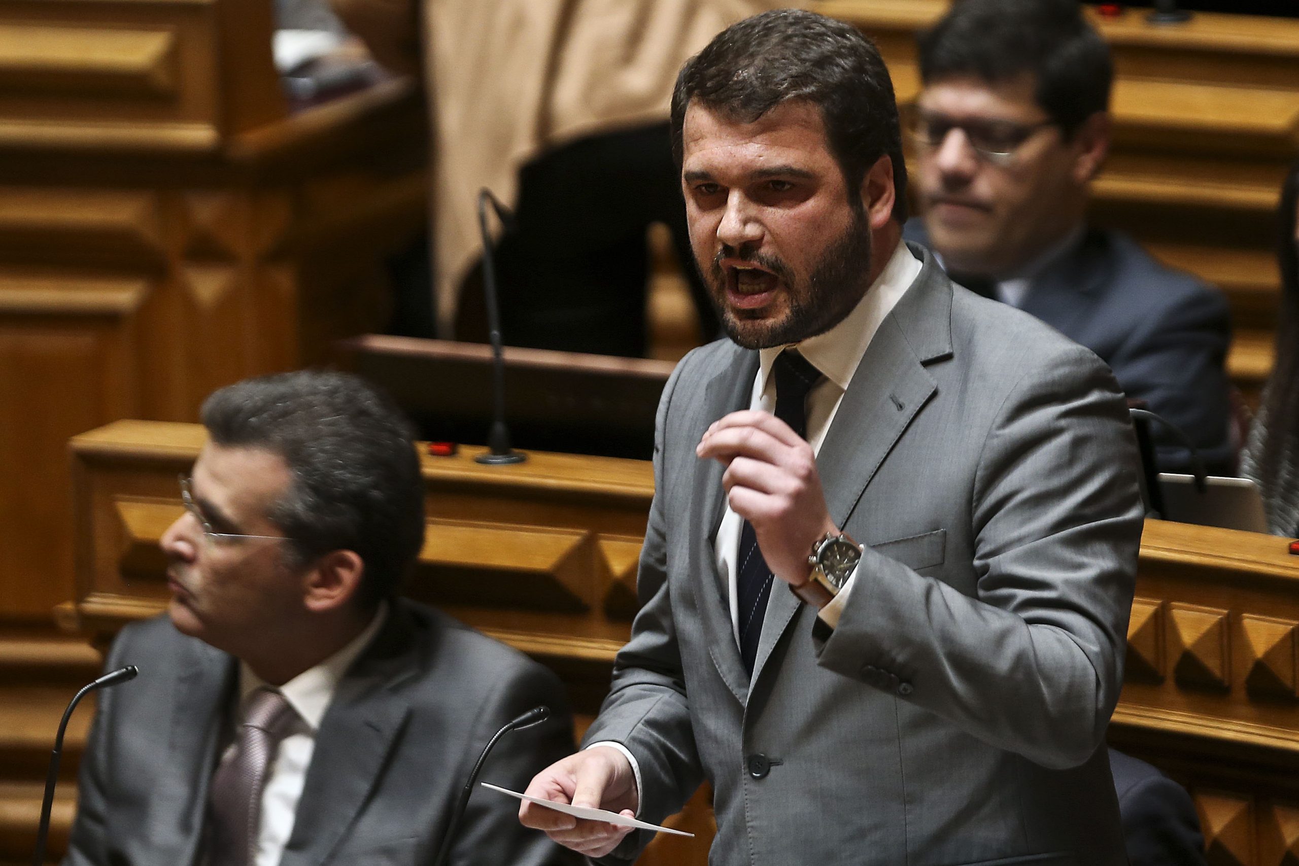 PS vê na mensagem de Marcelo “reconhecimento pelo trabalho feito”