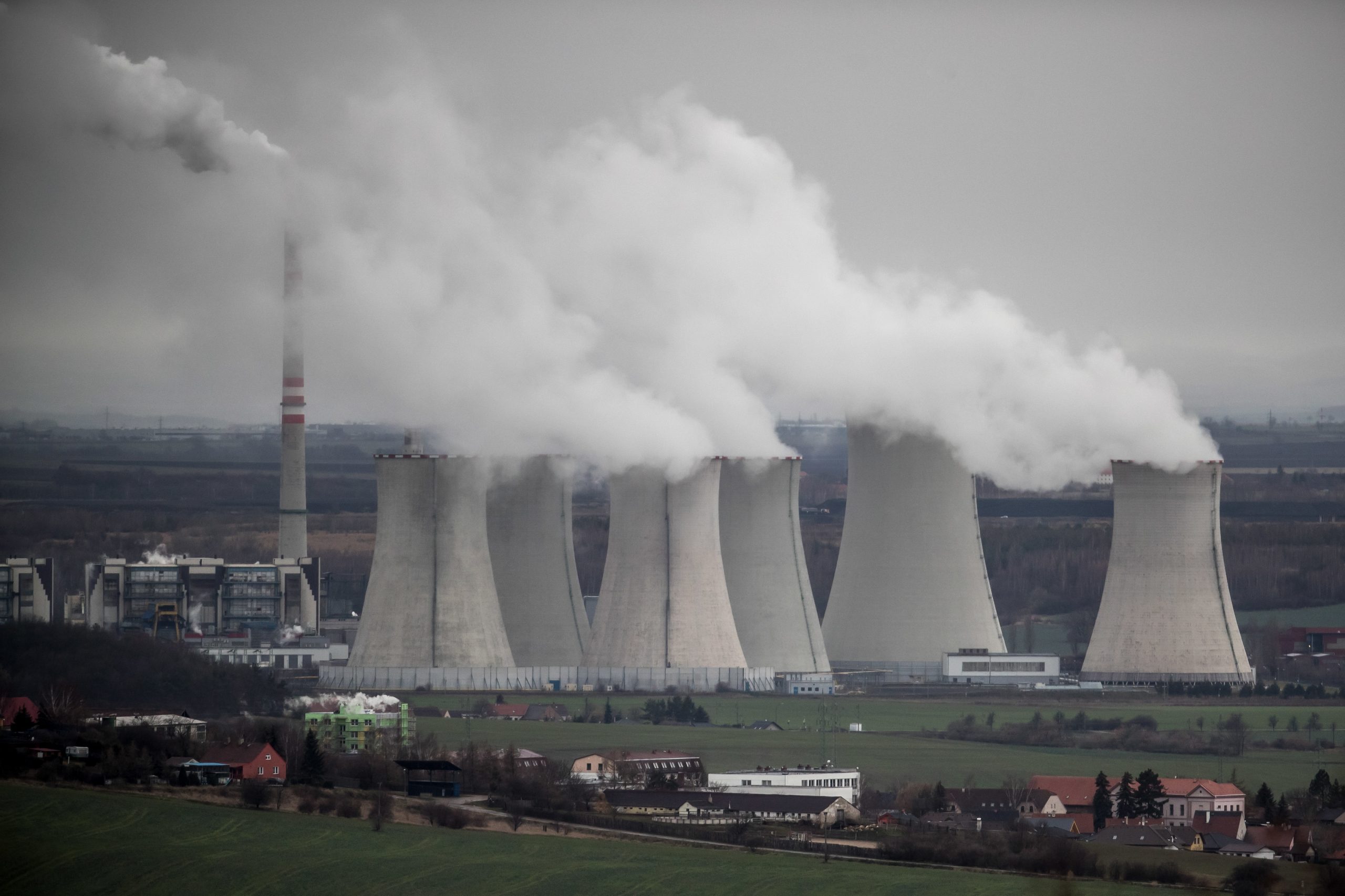 Três prémios Nobel defendem redução de CO2 para refrear a alteração do clima