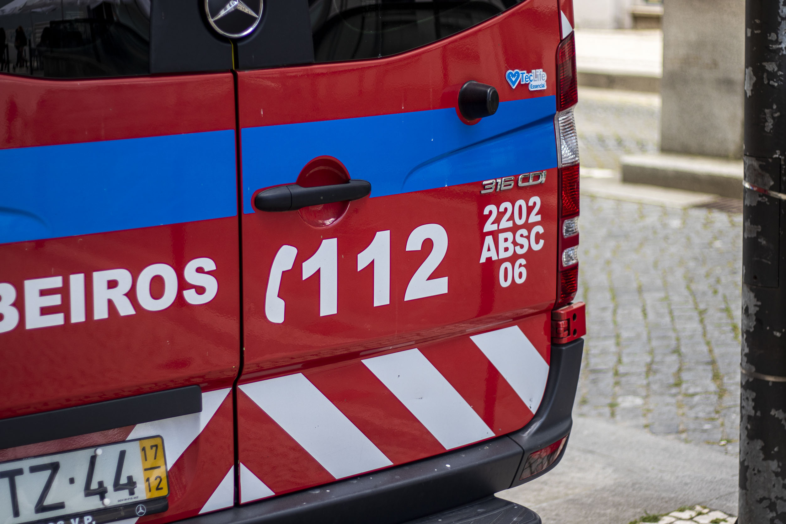 Incêndio em Santo Tirso deixa três pessoas desalojadas