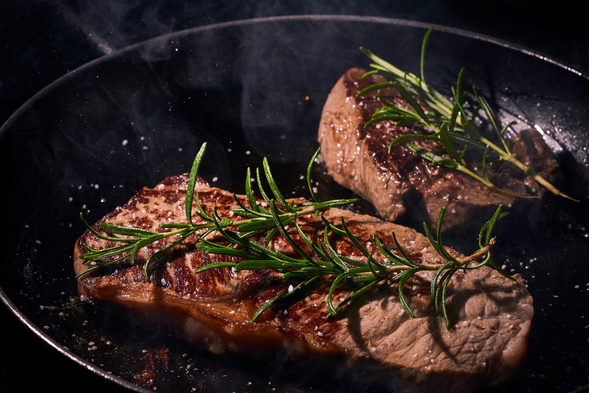 A carne está feita ao bife? Europeus têm de “reduzir consumo em 70%” até 2030