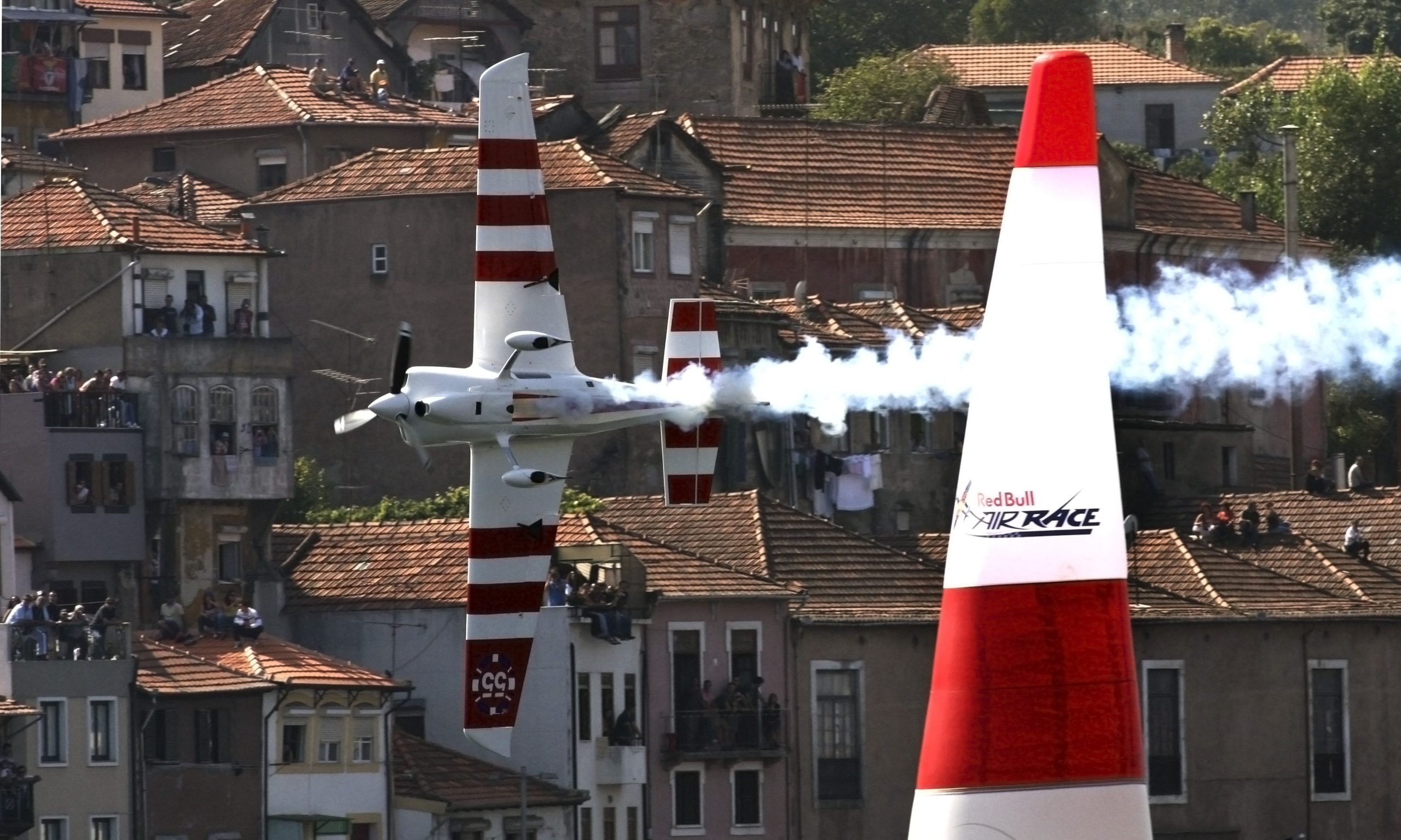 Red Bull Air Race vai condicionar trânsito em Gaia durante o fim de semana