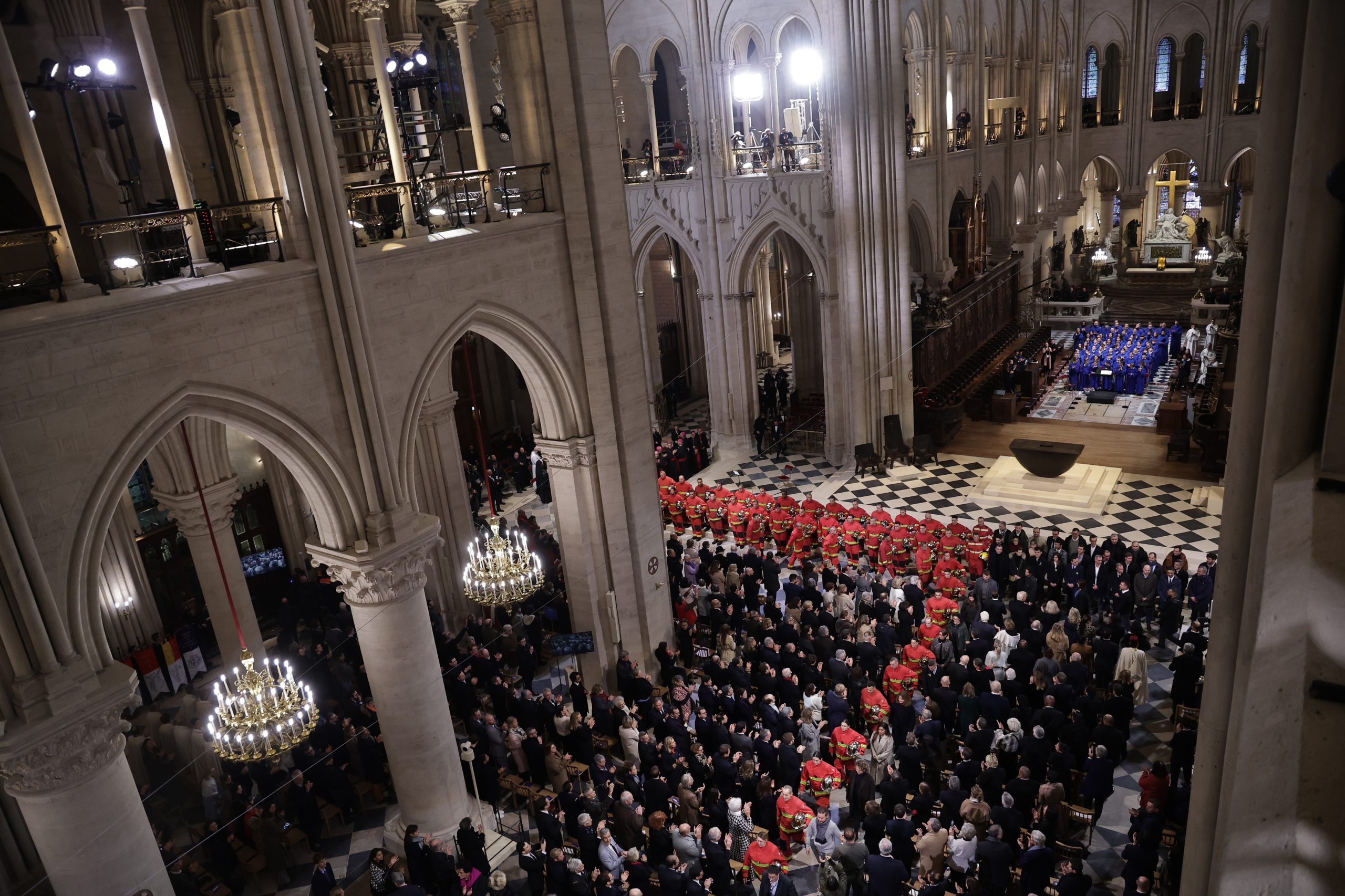 “Sei que as portas lhes serão escancaradas”. Papa pede entrada gratuita para os visitantes em Notre-Dame