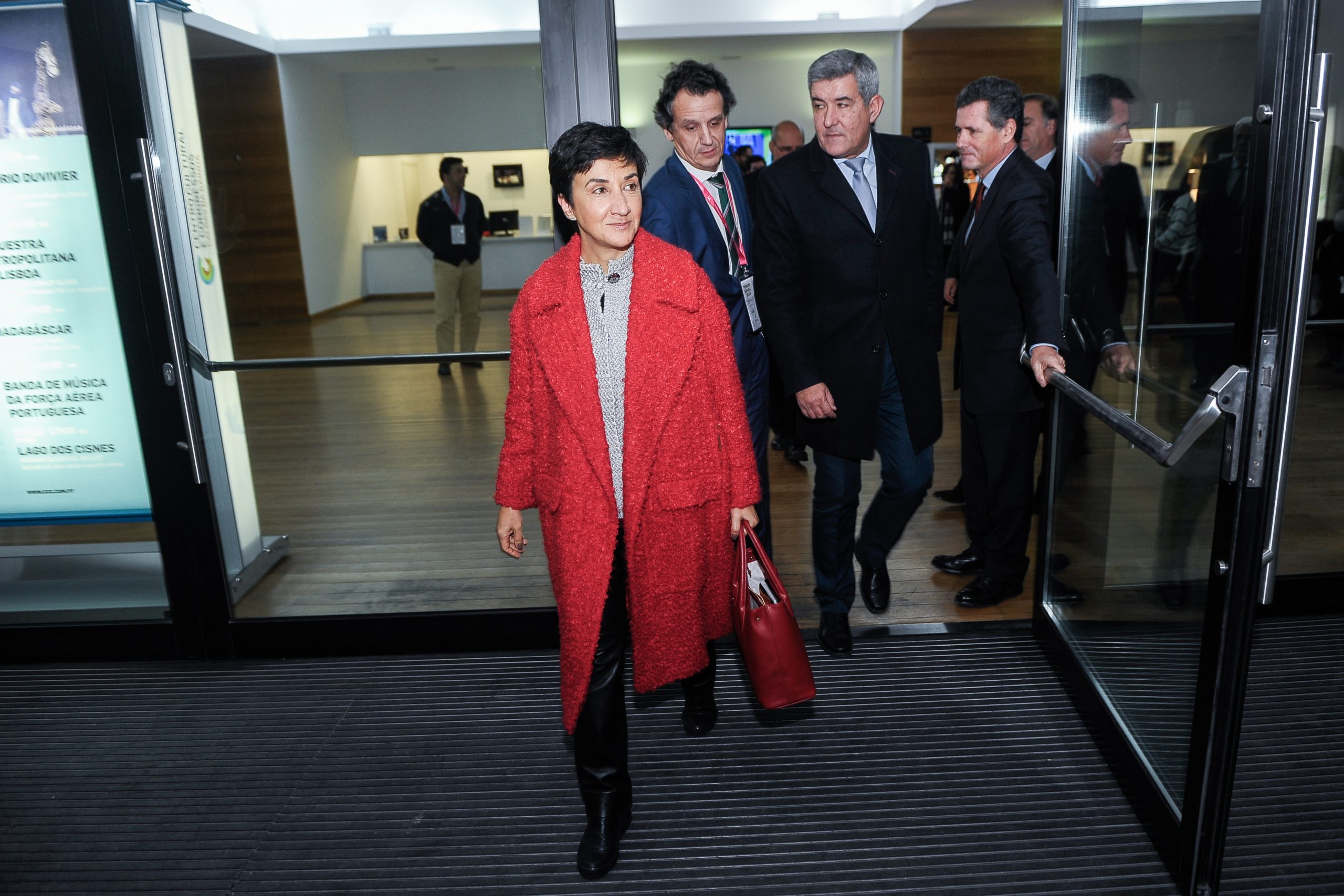Coronavírus: Ministra lamenta má interpretação das suas declarações