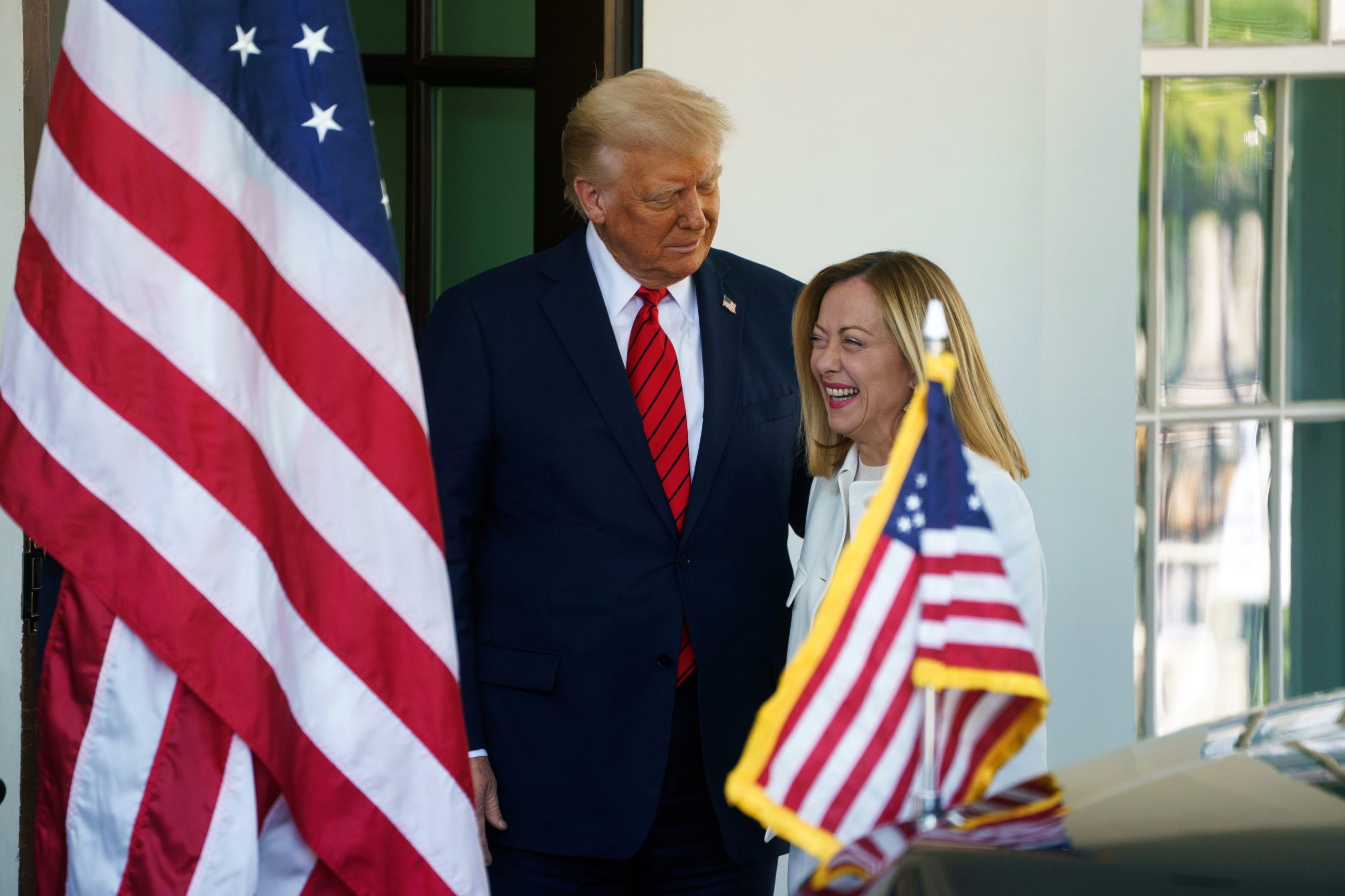 Trump merece Nobel da Paz se conseguir “paz duradoura e justa” na Ucrânia, afirma PM italiana