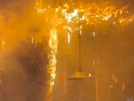 Incêndio no Guilty. Clientes queixaram-se, mas restaurante teria tudo em ordem