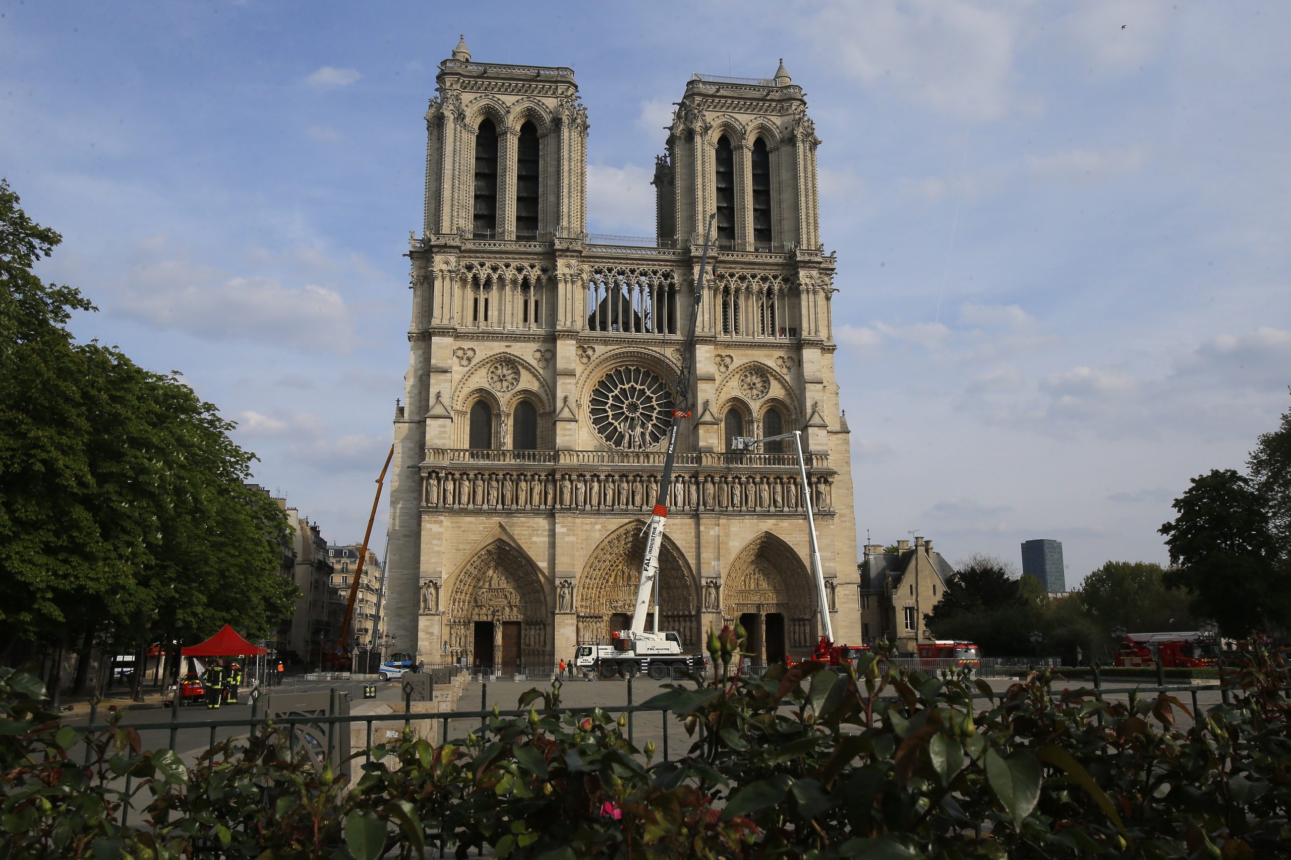 O prometido é recebido? Apenas 9% dos donativos anunciados para Notre-Dame se materializaram até agora e vêm de pequenos doadores