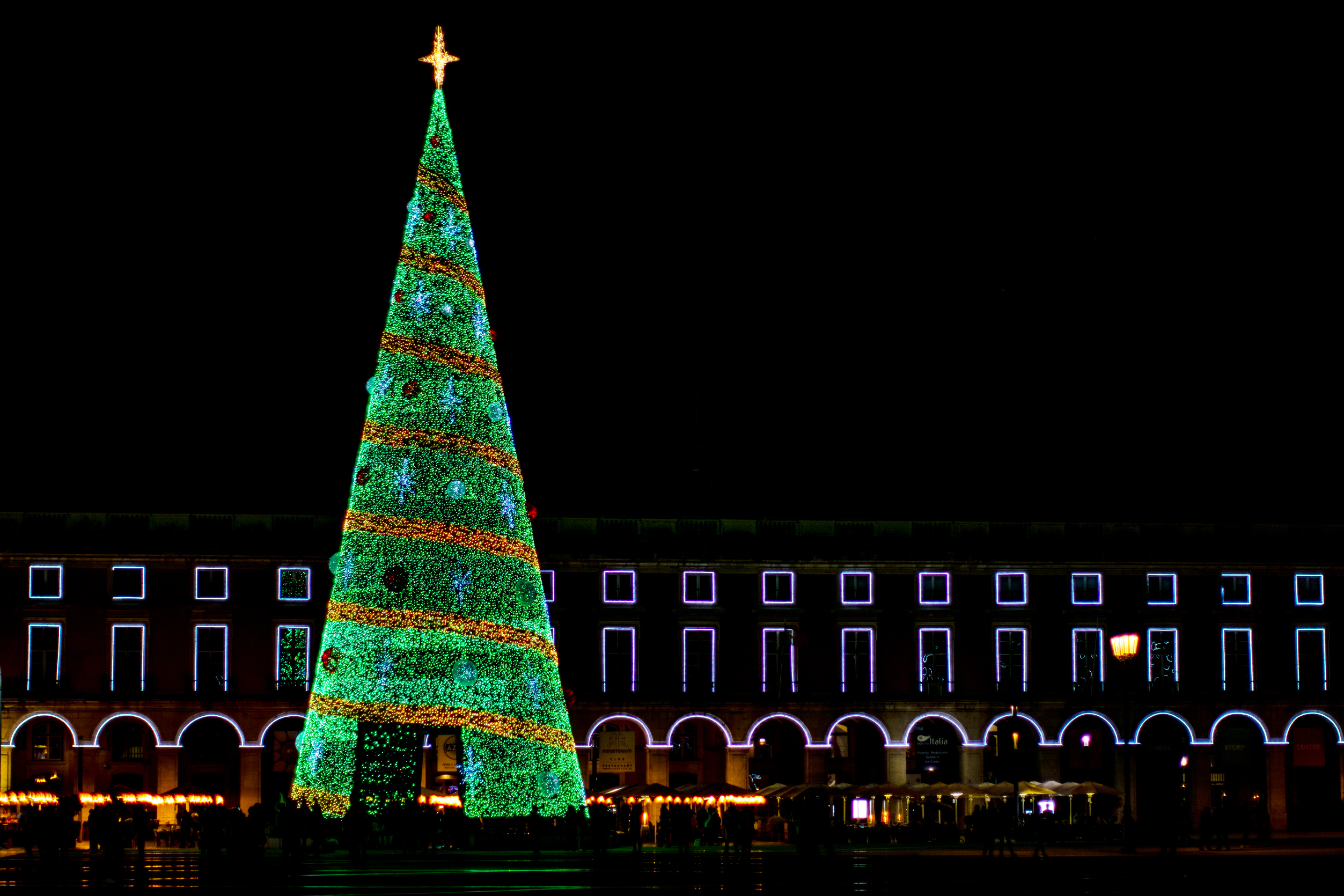 Câmara de Lisboa abre inquérito a protocolo das luzes de Natal