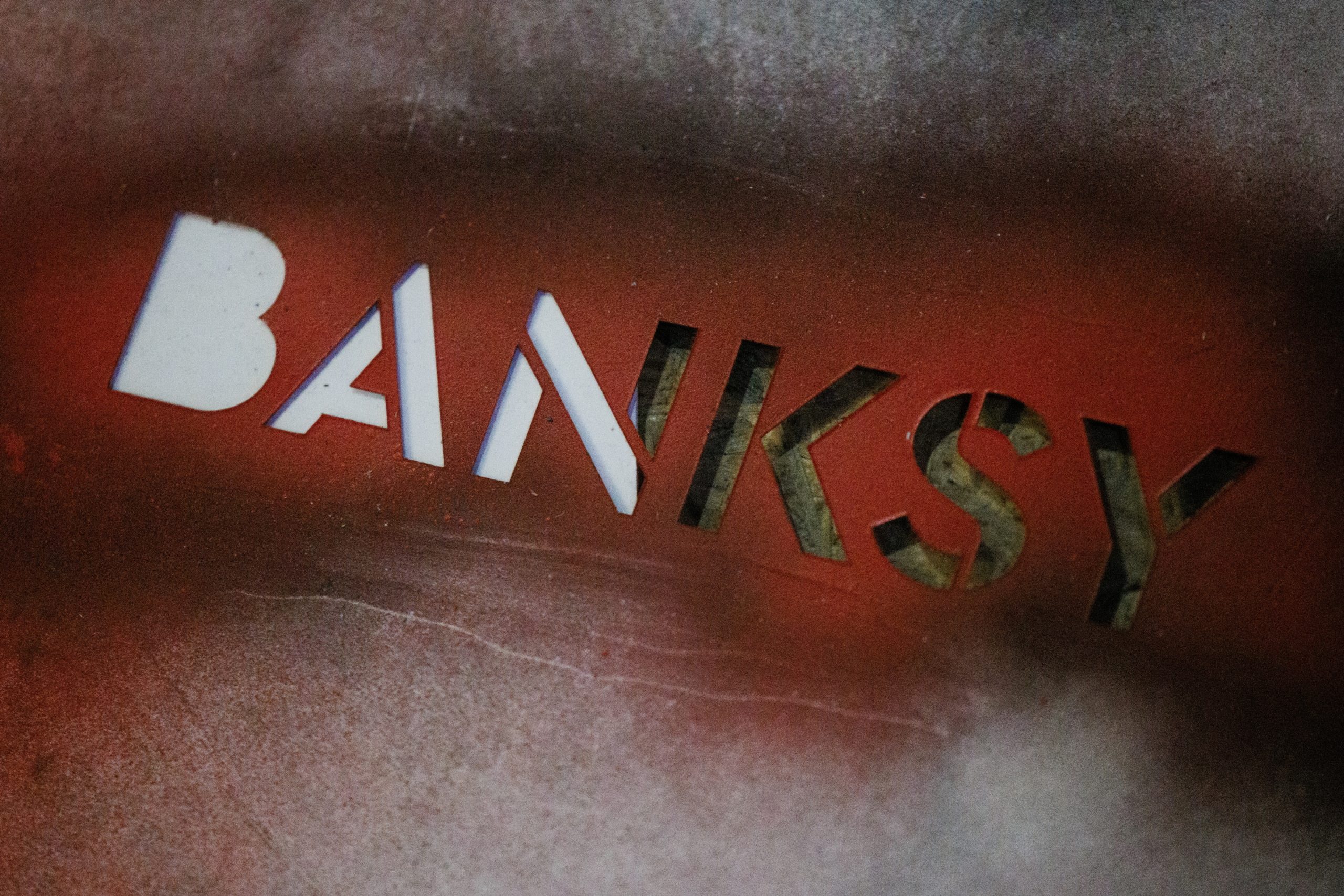 Obra de Banksy roubada em Londres em apenas 36 segundos