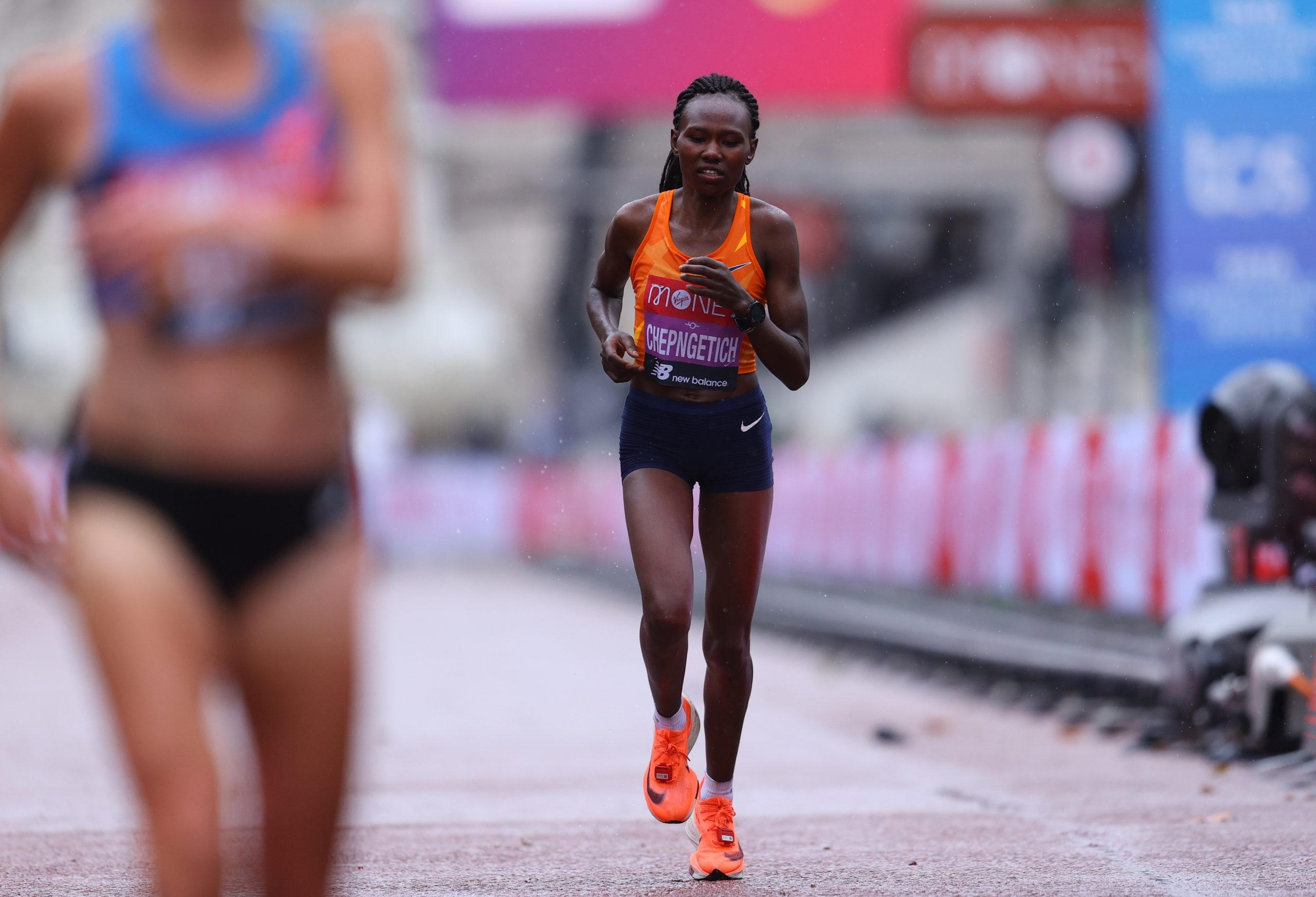 1:04.02 horas. Ruth Chepngetich estabelece novo recorde mundial da meia-maratona.