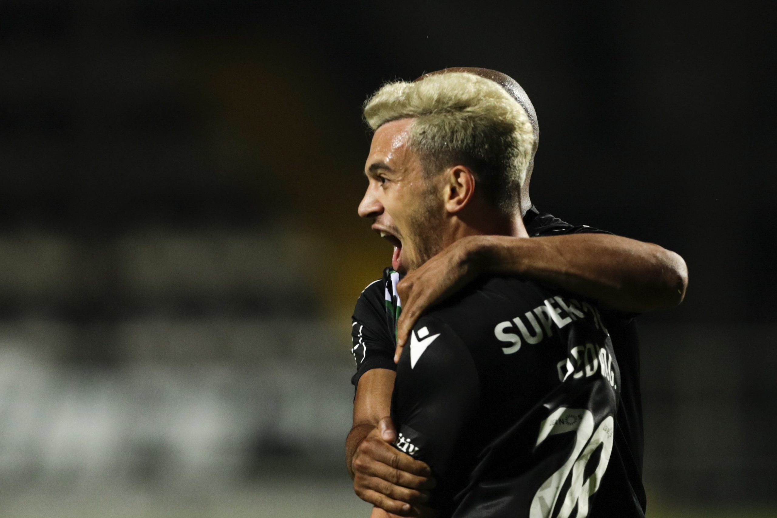 Sporting regressa às vitórias em Faro com golo 17 de Pedro Gonçalves