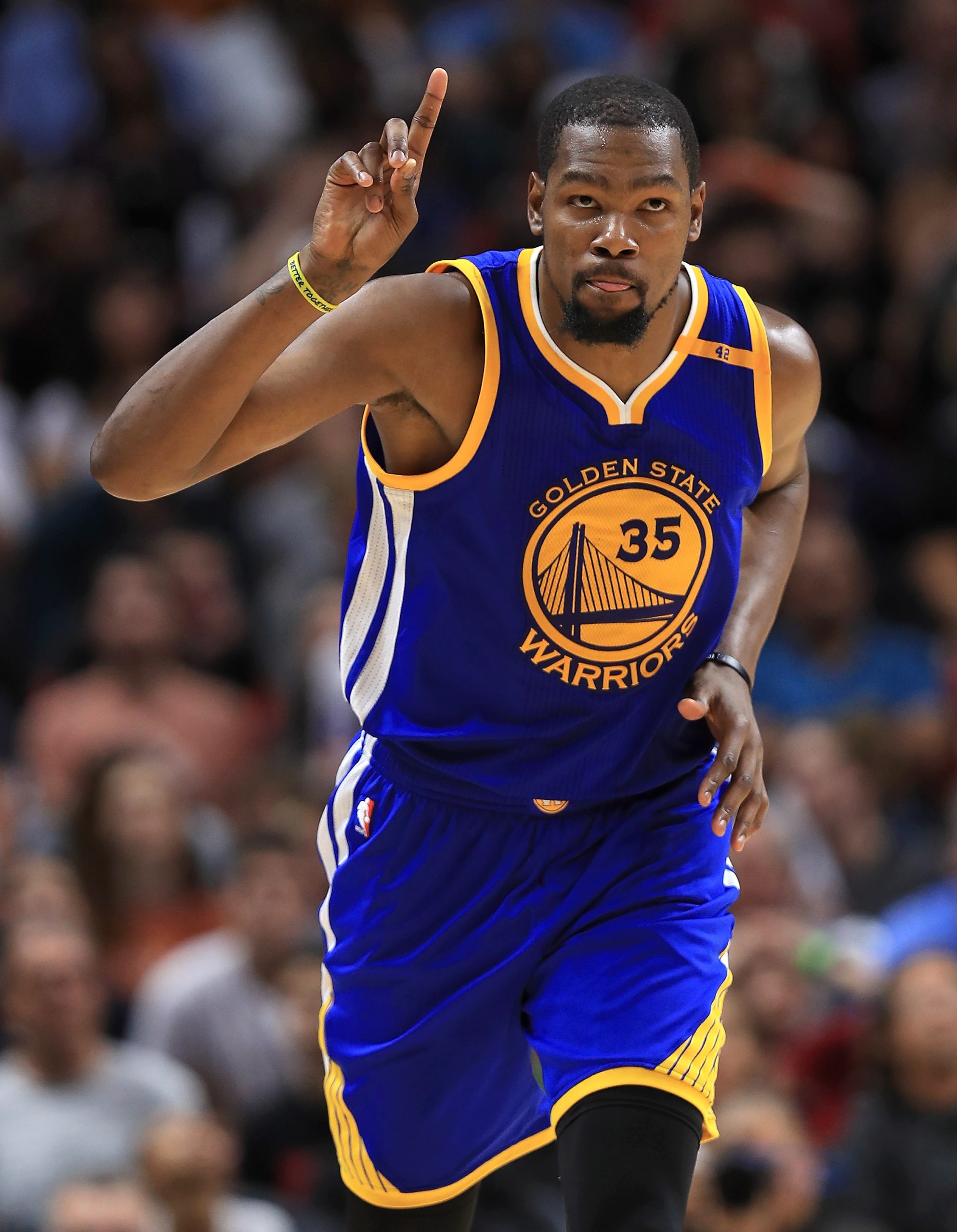 NBA: Lesão afasta Kevin Durant da competição por tempo indeterminado